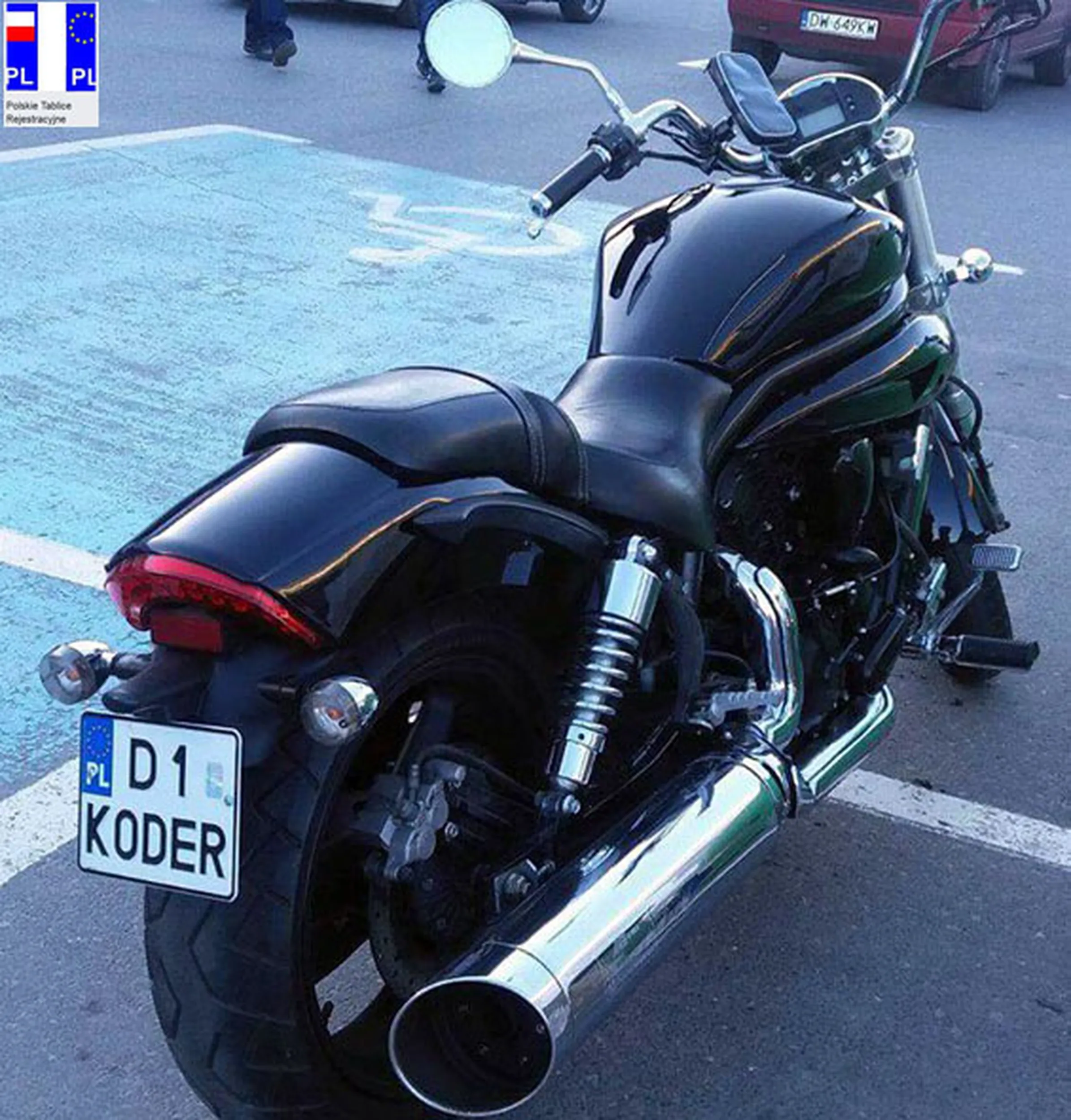 Fajny numer, blacha D1 KODER