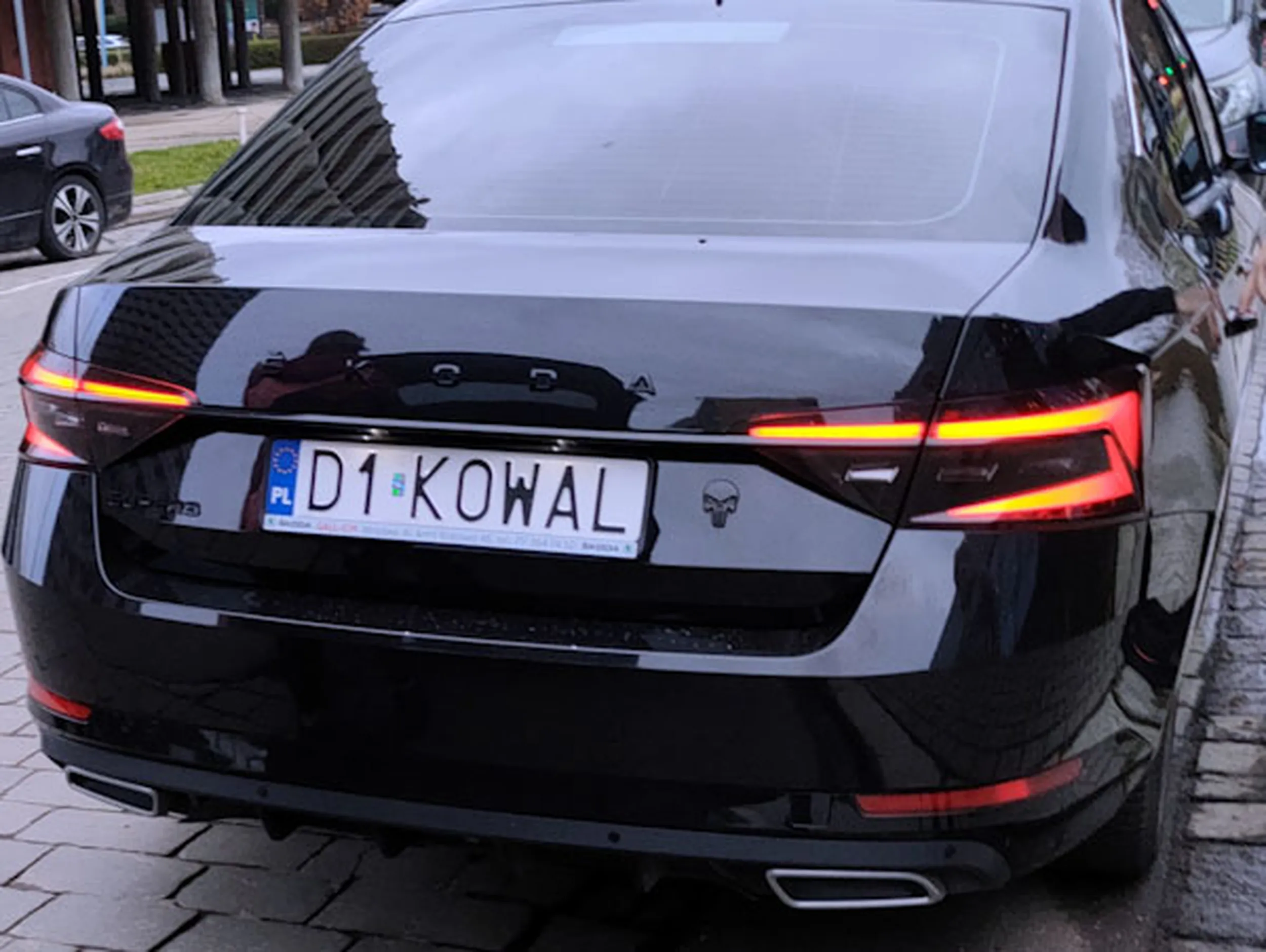 Fajny numer, blacha D1 KOWAL