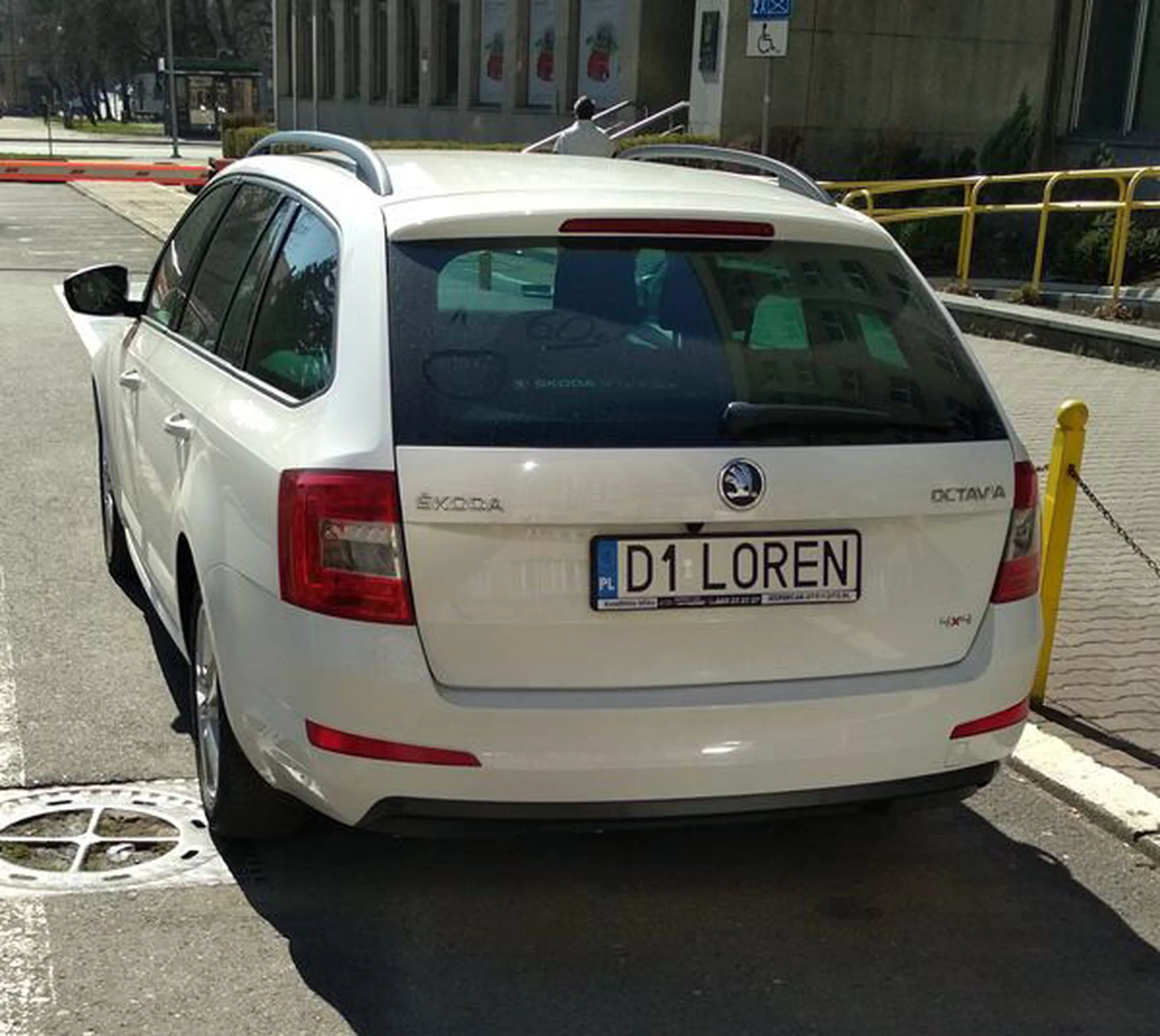 Fajny numer, blacha D1 LOREN