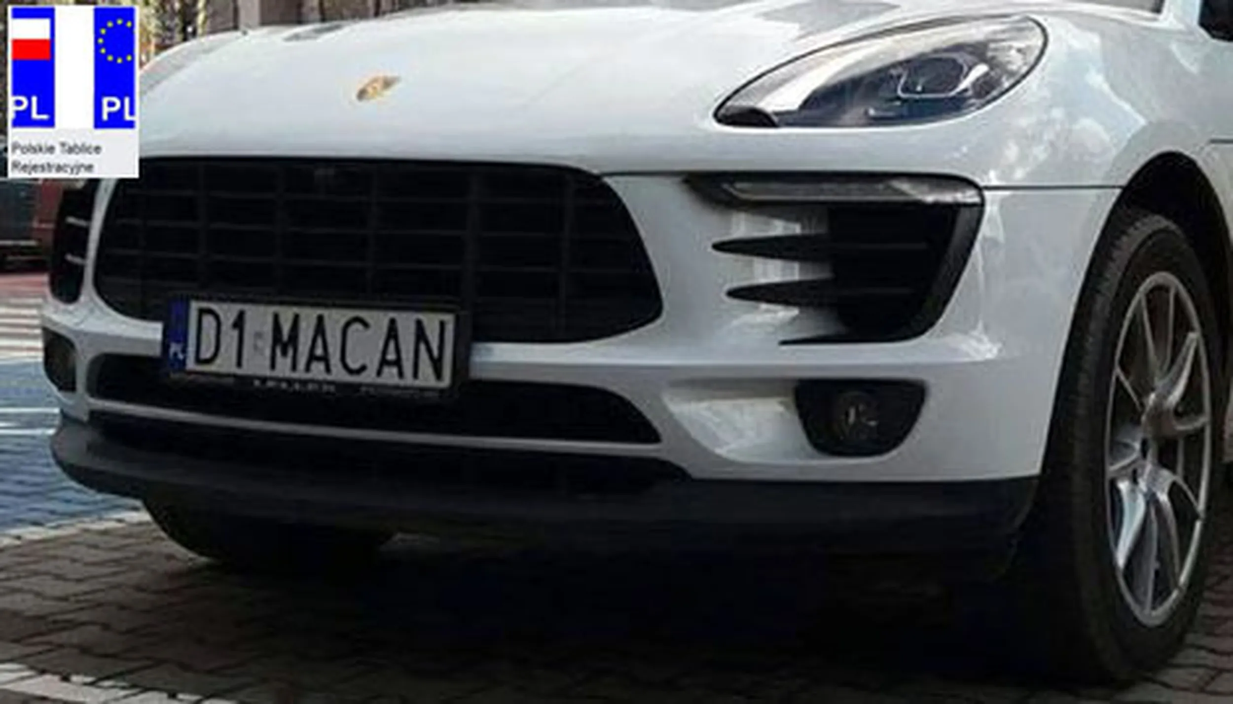 Fajny numer, blacha D1 MACAN