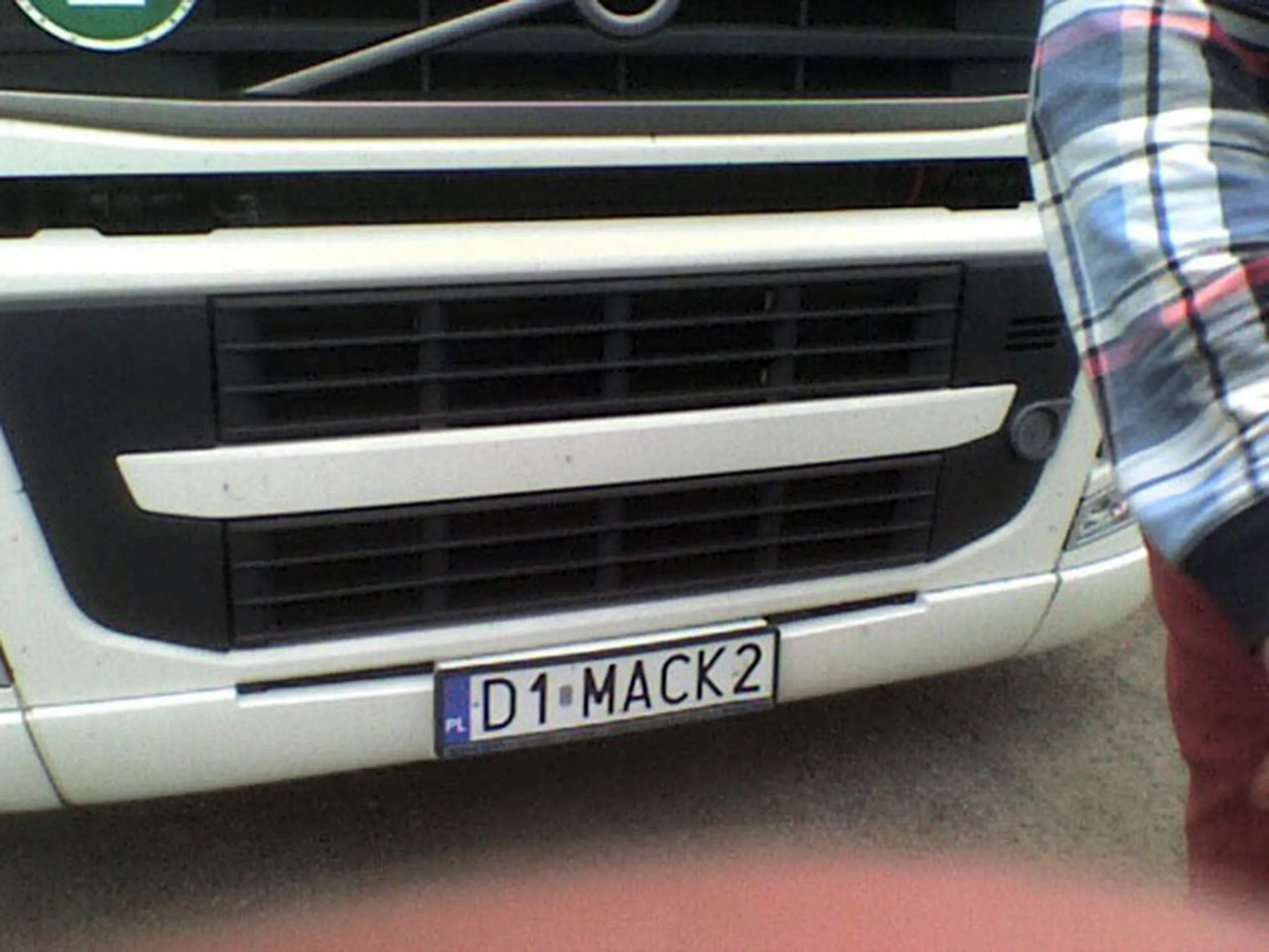 Fajny numer, blacha D1 MACK2
