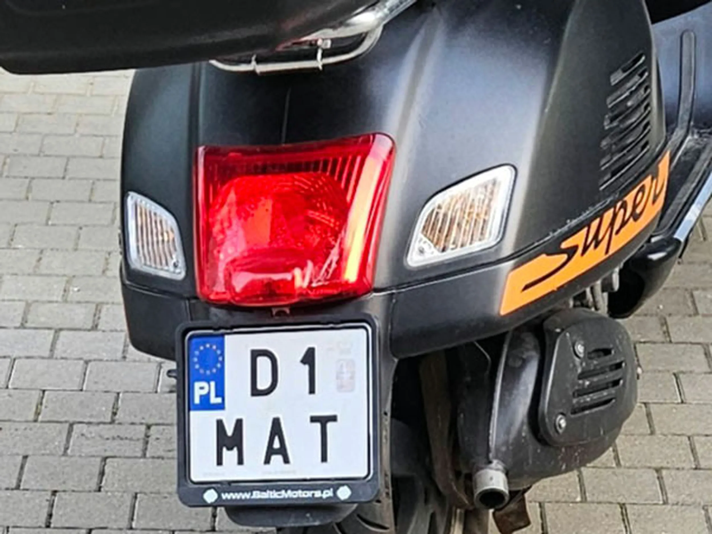 Fajny numer, blacha D1 MAT