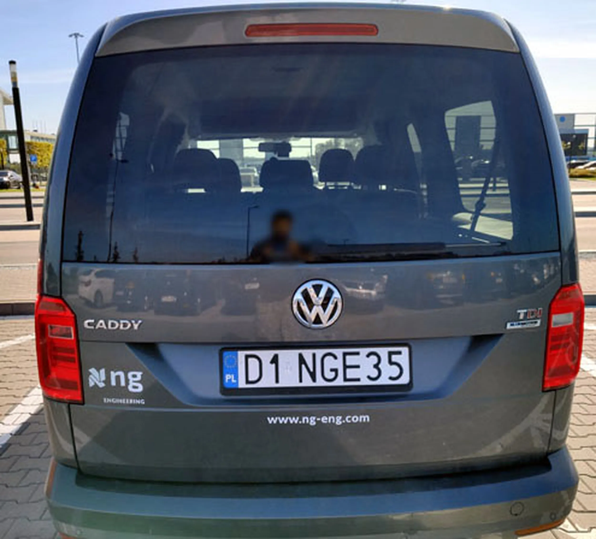 Fajny numer, blacha D1 NGE35