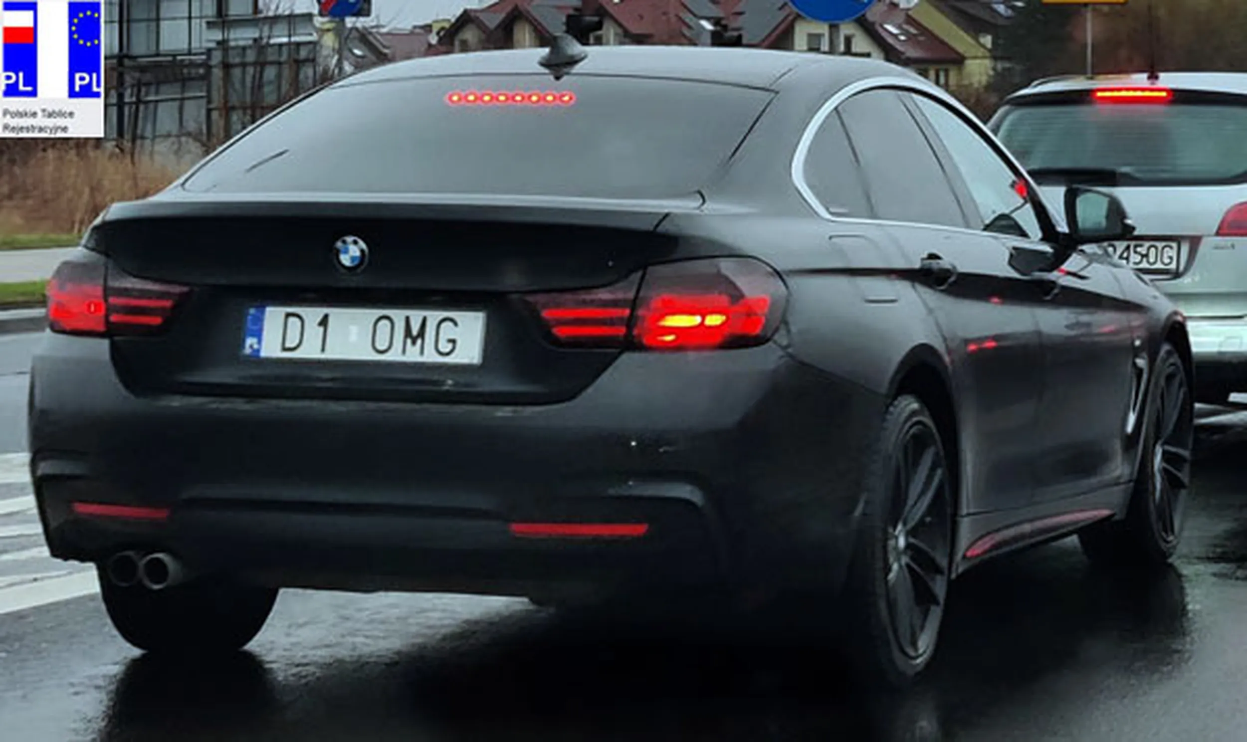 Fajny numer, blacha D1 OMG