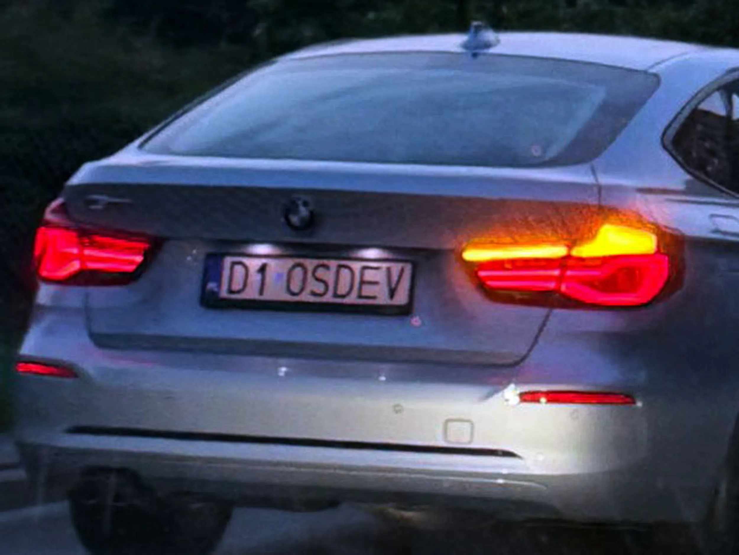 Fajny numer, blacha D1 OSDEV