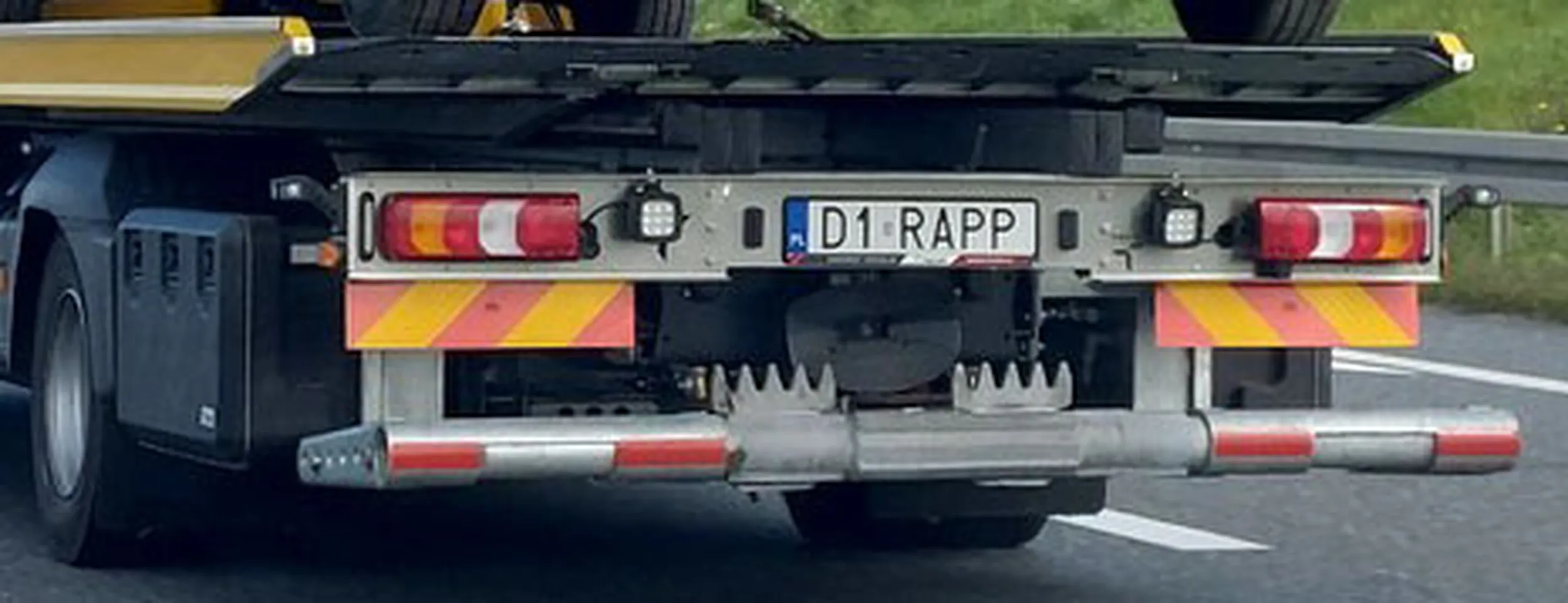 Fajny numer, blacha D1 RAPP