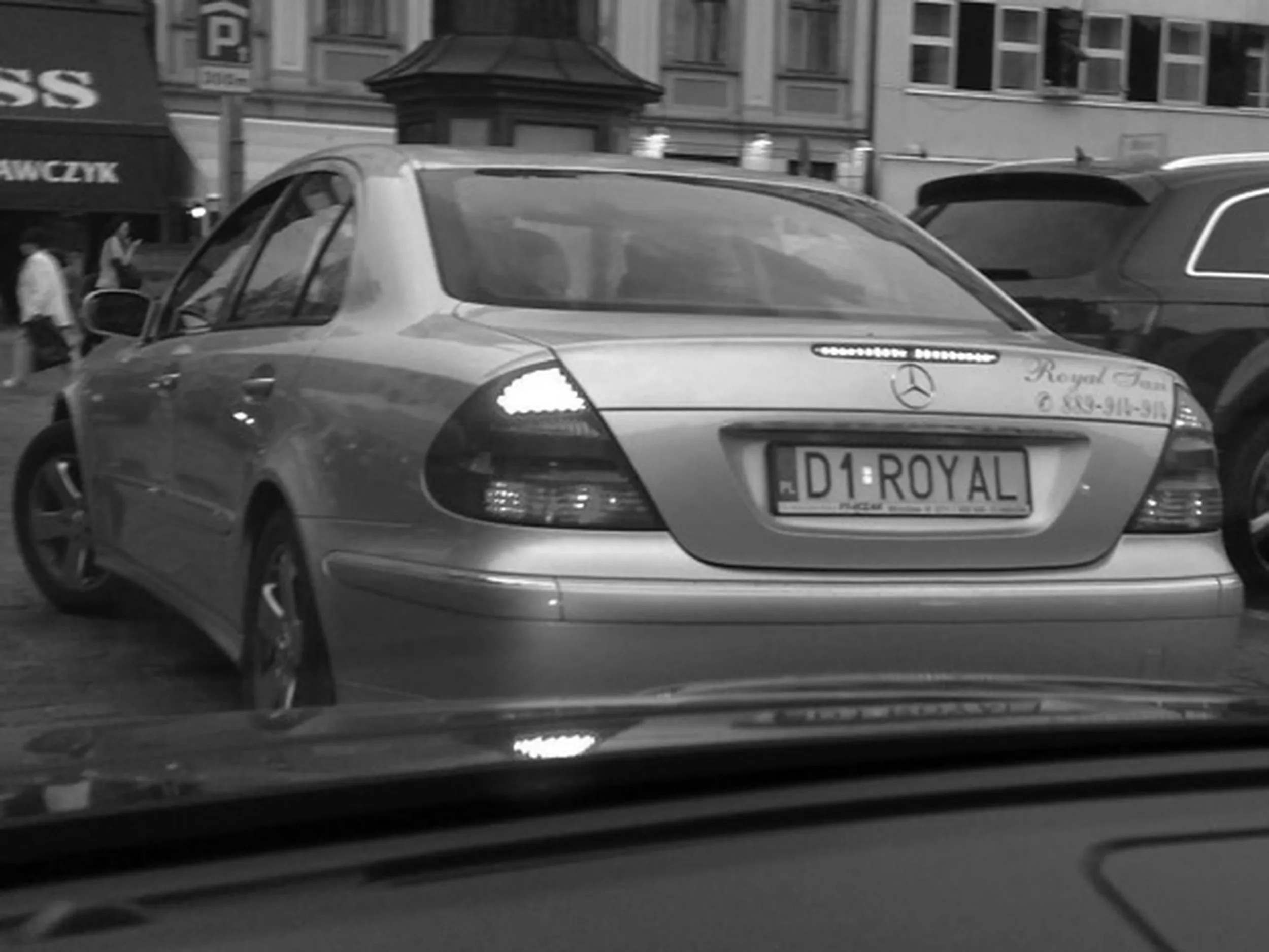 Fajny numer, blacha D1 ROYAL