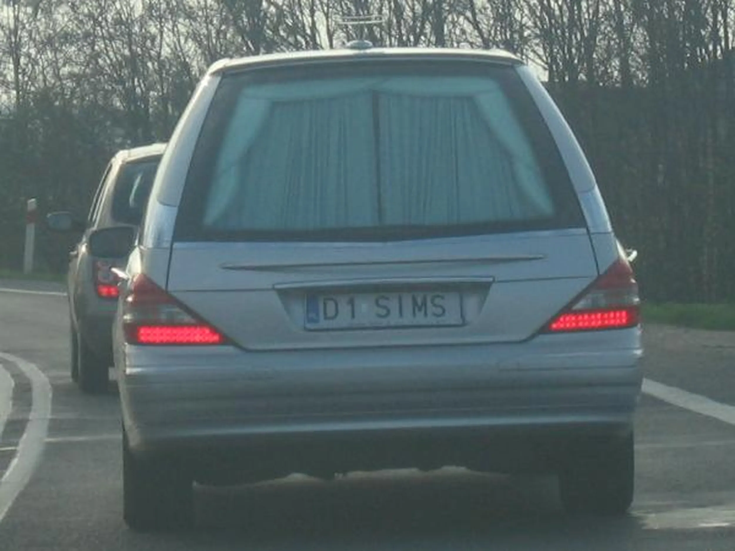 Fajny numer, blacha D1 SIMS