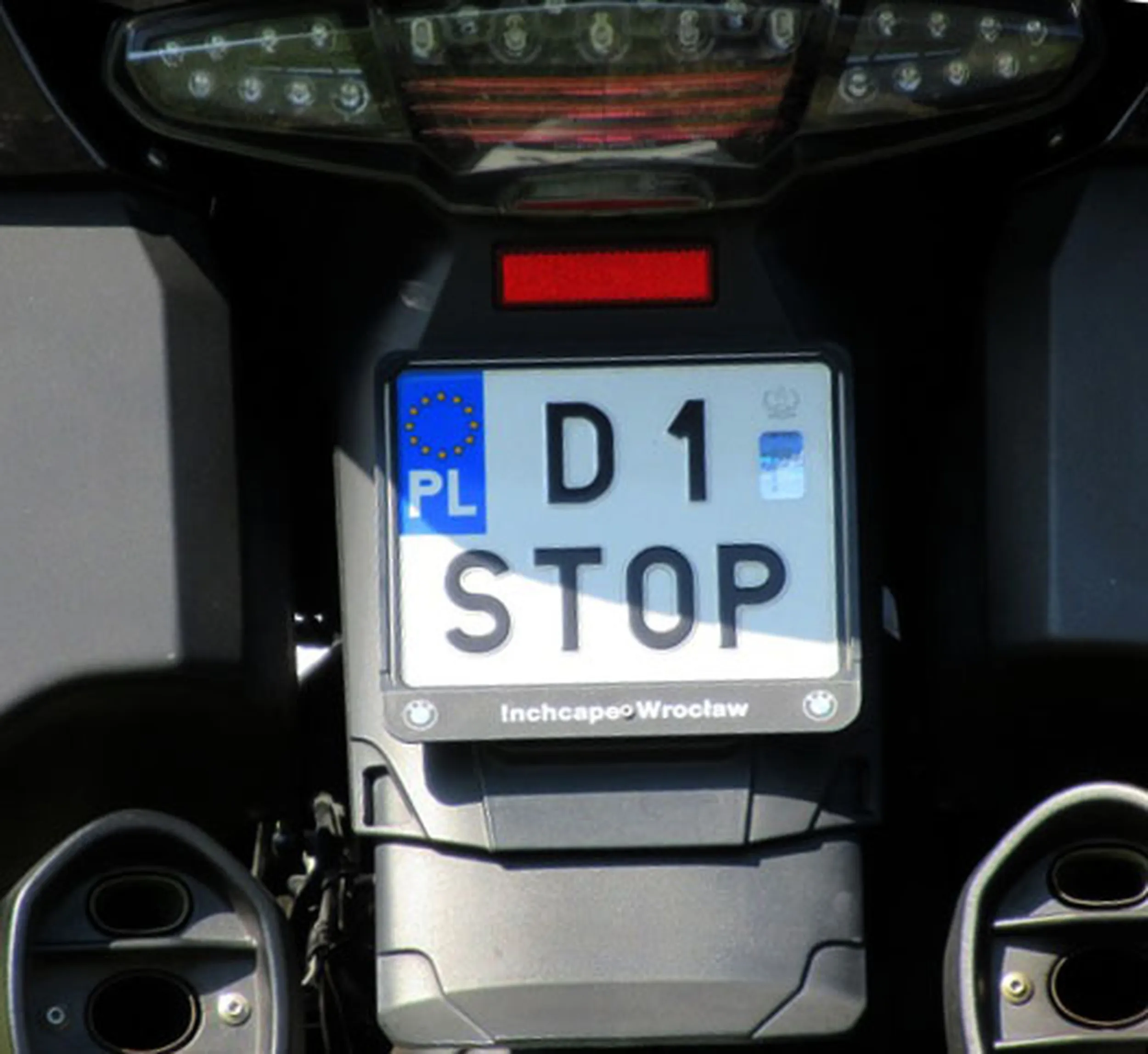 Fajny numer, blacha D1 STOP