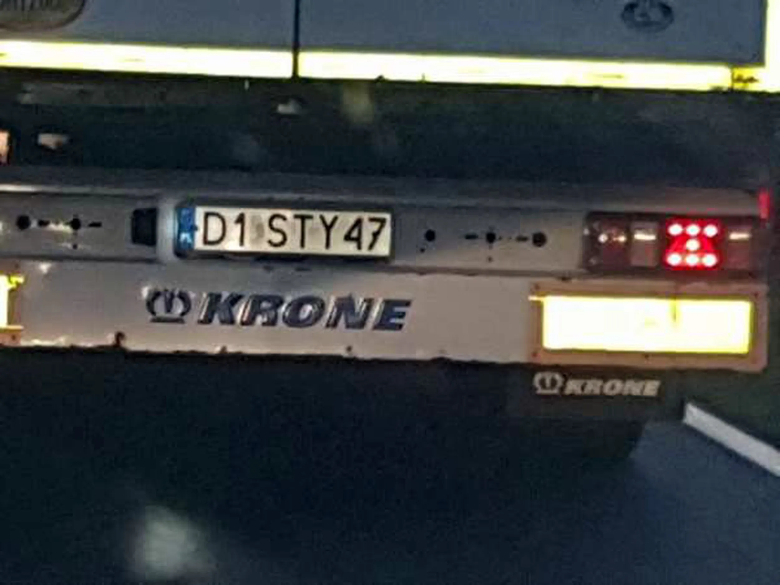 Fajny numer, blacha D1 STY47