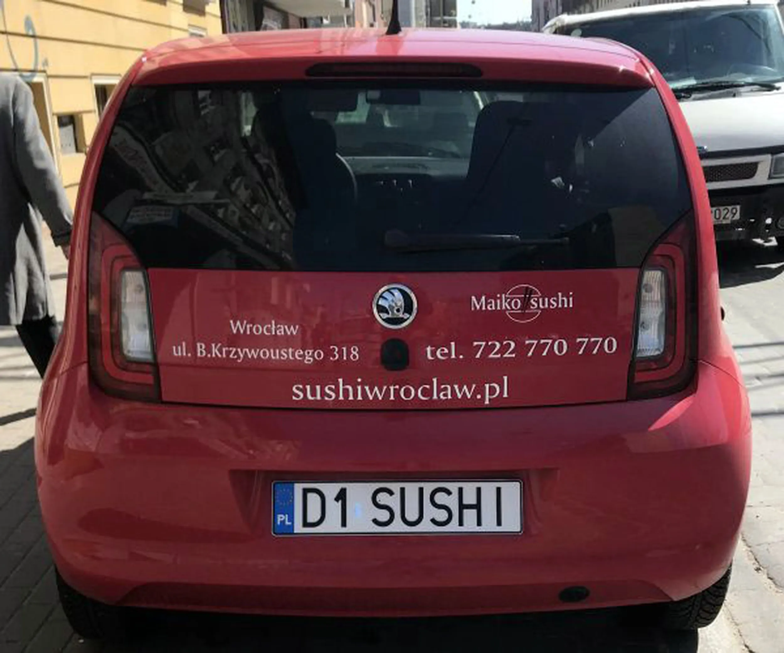 Fajny numer, blacha D1 SUSHI