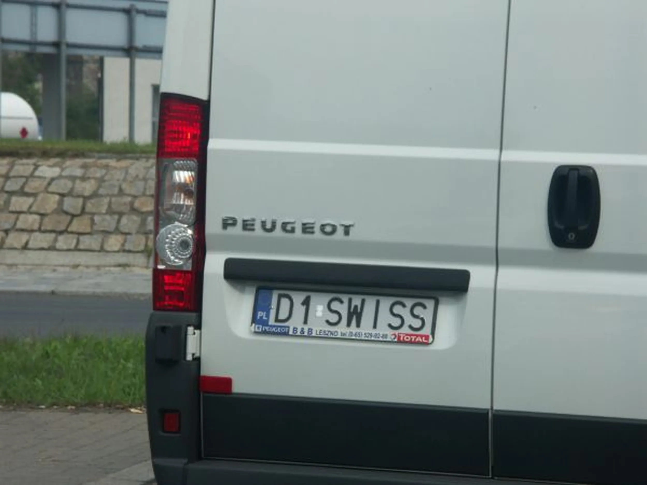 Fajny numer, blacha D1 SWISS