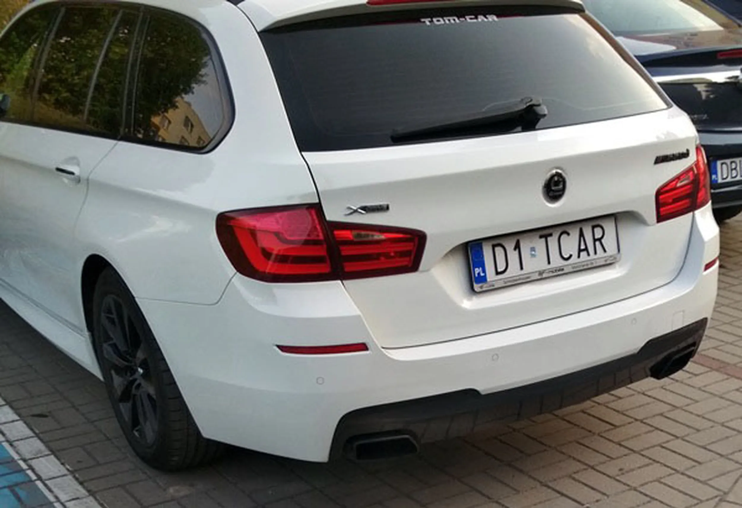 Fajny numer, blacha D1 TCAR