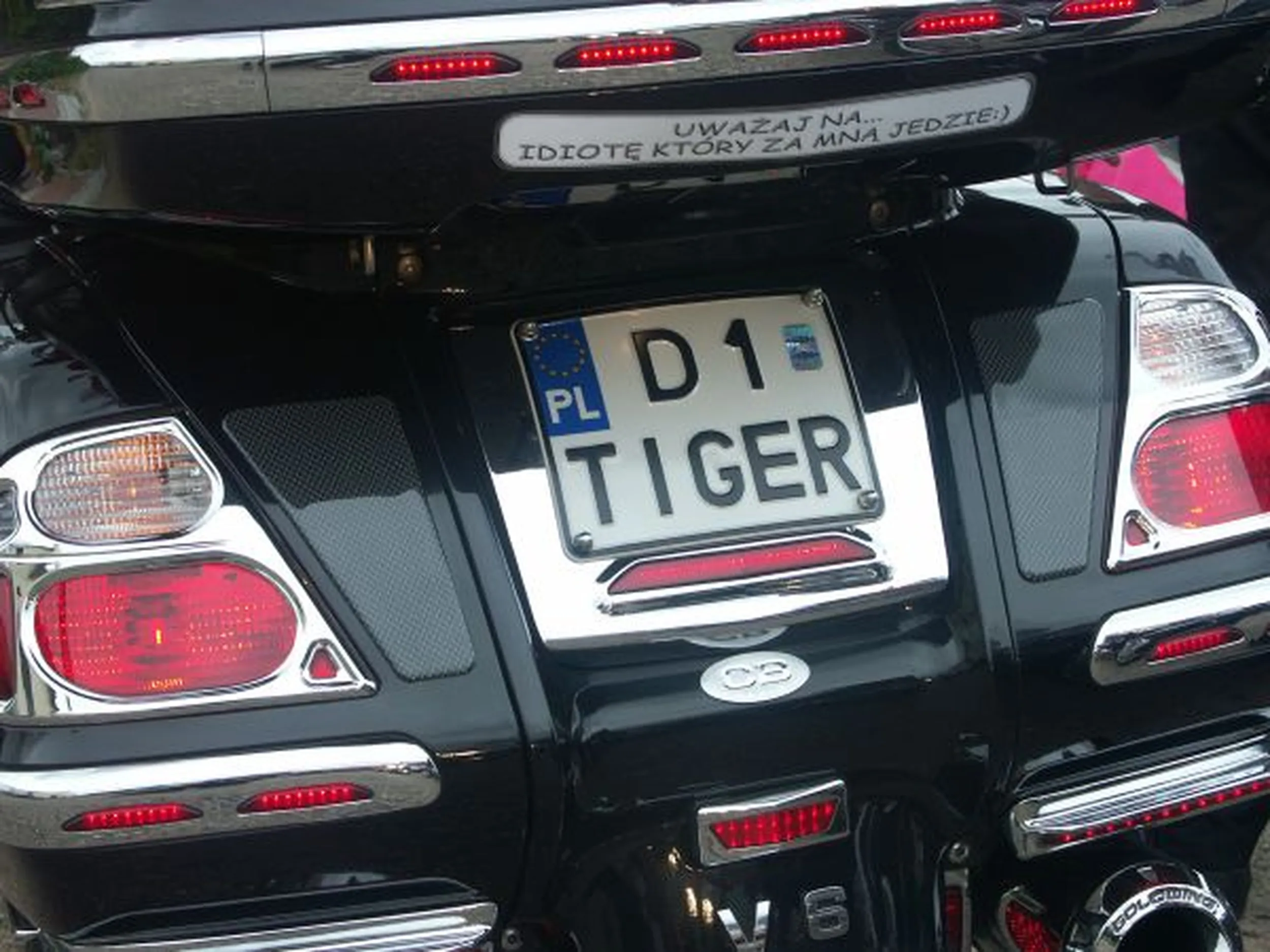 Fajny numer, blacha D1 TIGER