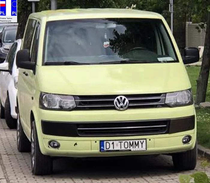 Fajny numer, blacha D1 TOMMY