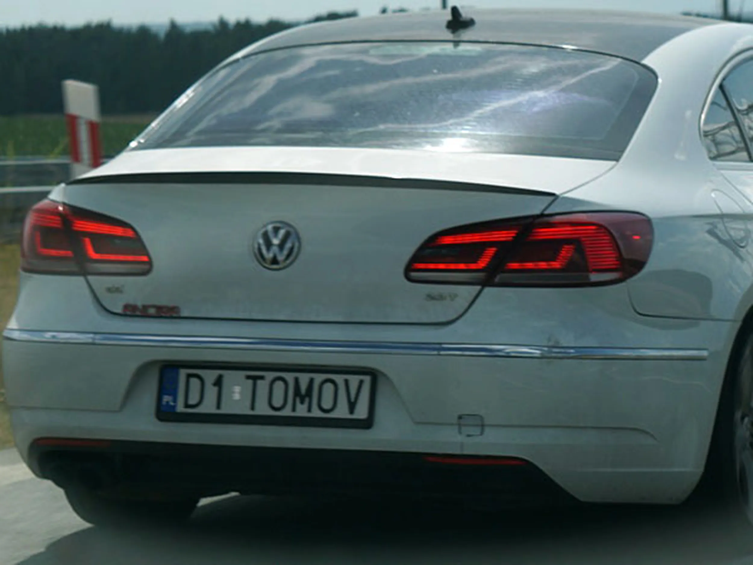 Fajny numer, blacha D1 TOMOV