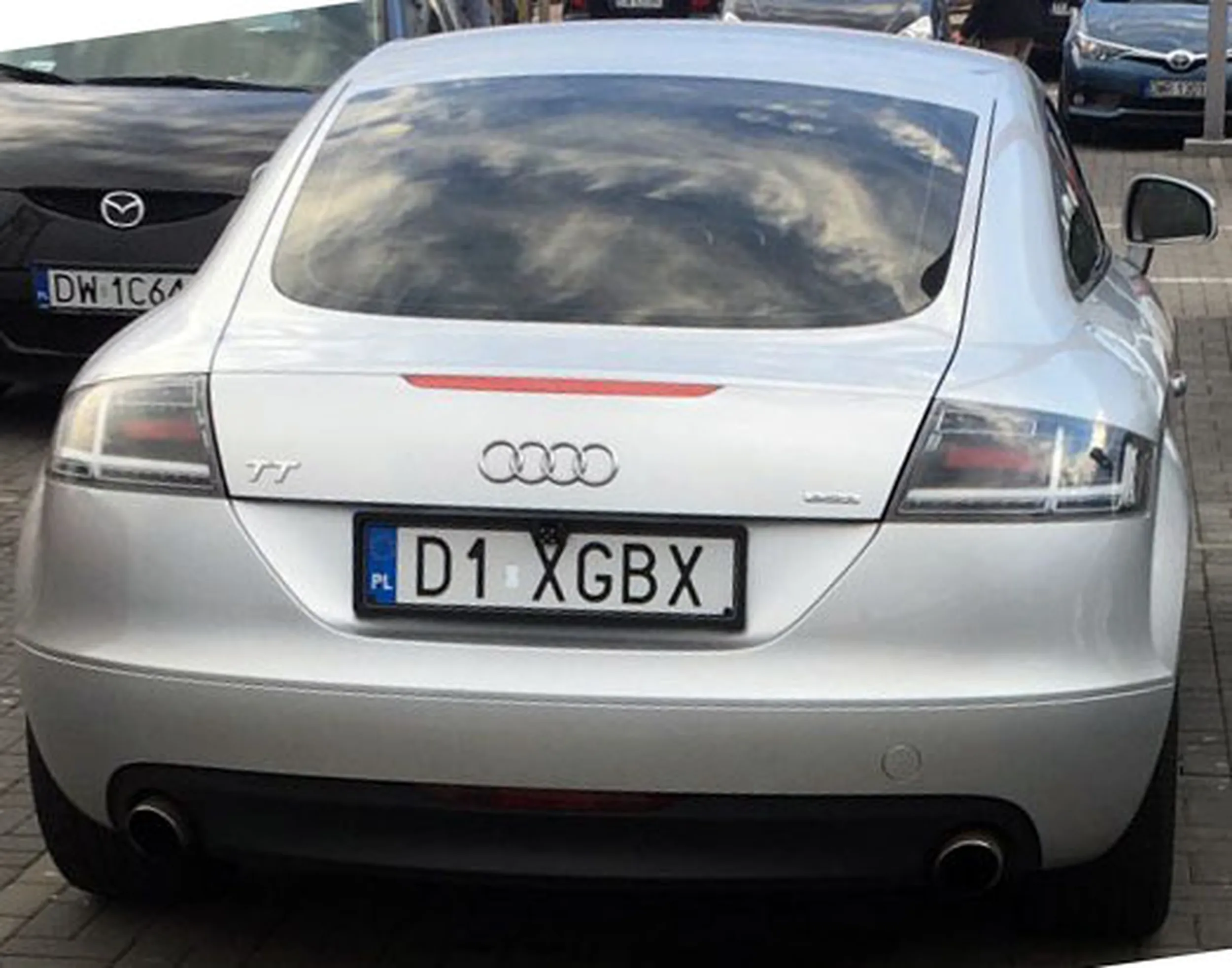 Fajny numer, blacha D1 XGBX