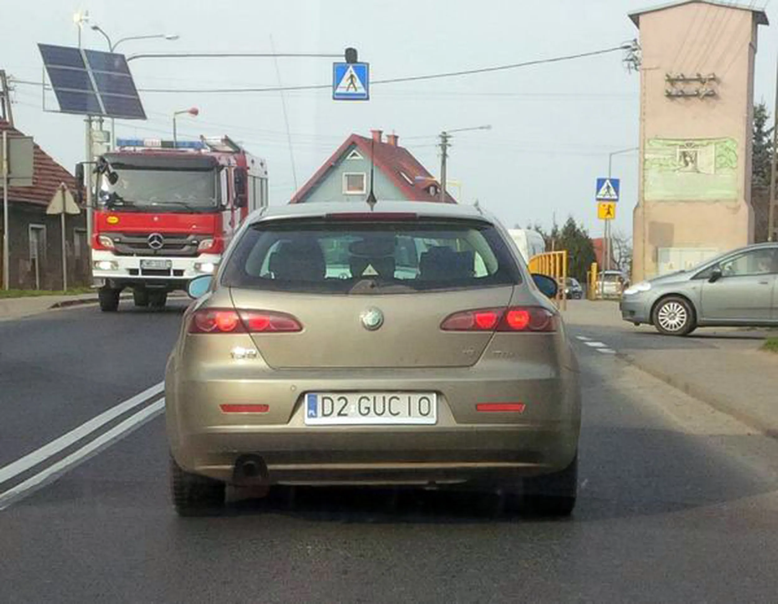 Fajny numer, blacha D2 GUCIO