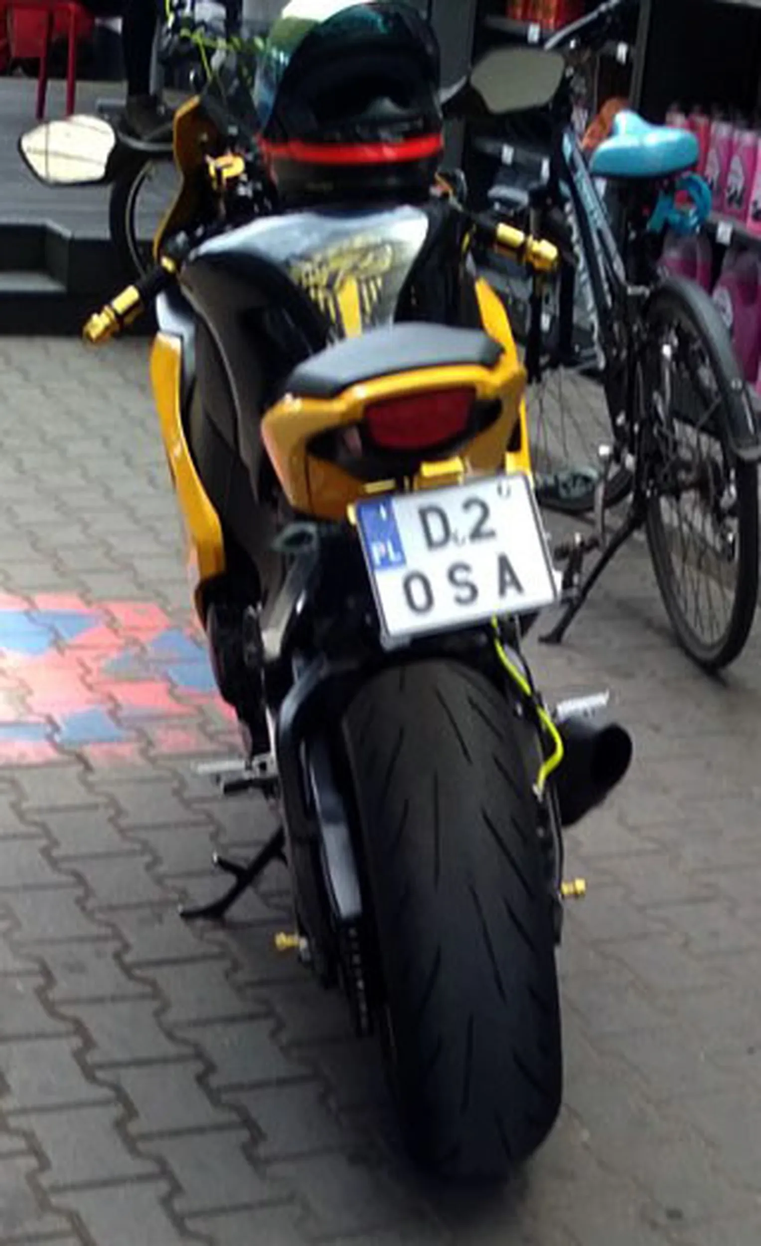 Fajny numer, blacha D2 OSA