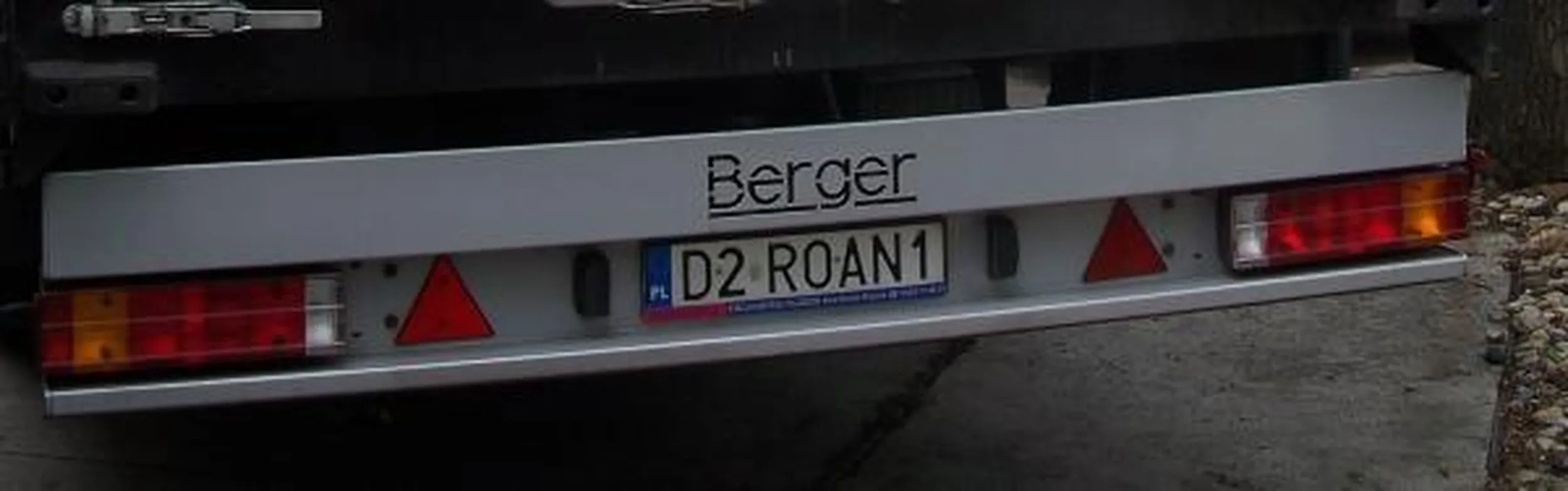 Fajny numer, blacha D2 ROAN1