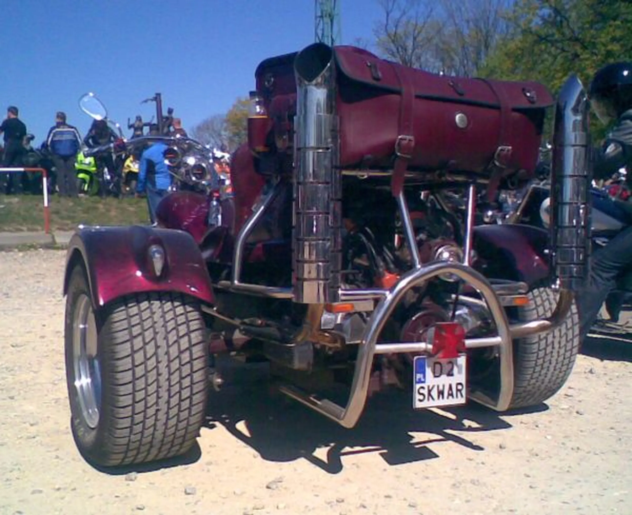 Fajny numer, blacha D2 SKWAR