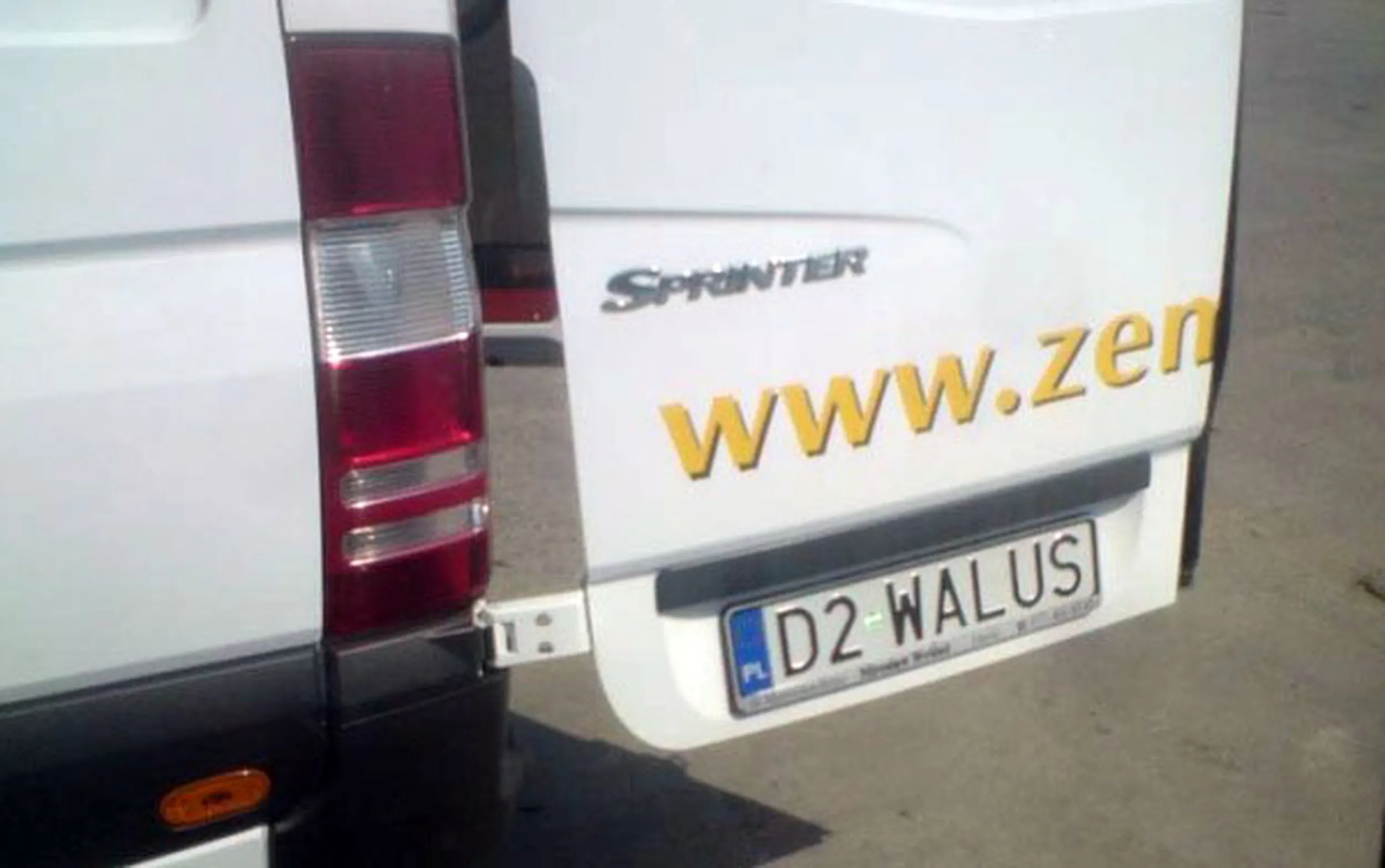 Fajny numer, blacha D2 WALUS