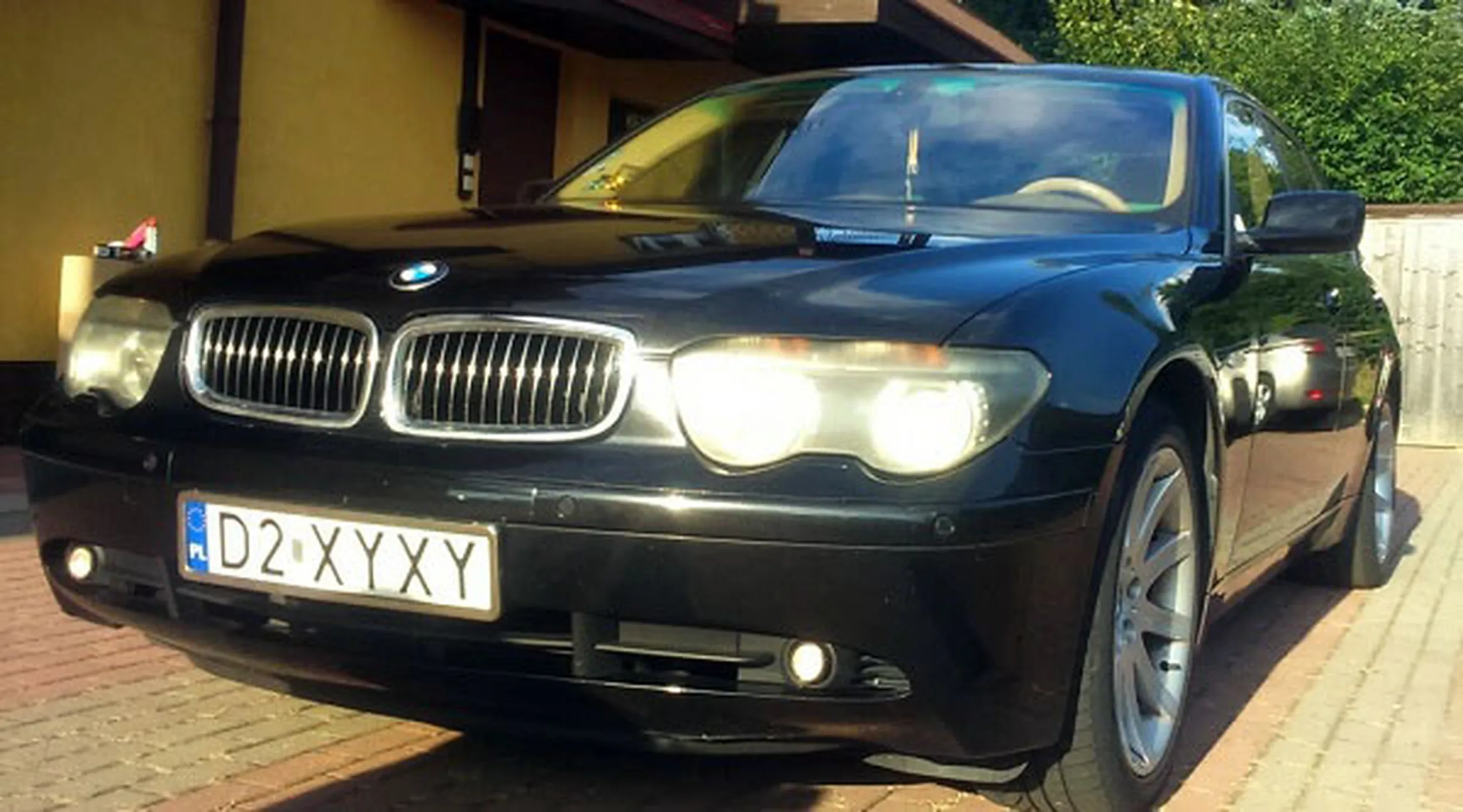 Fajny numer, blacha D2 XYXY