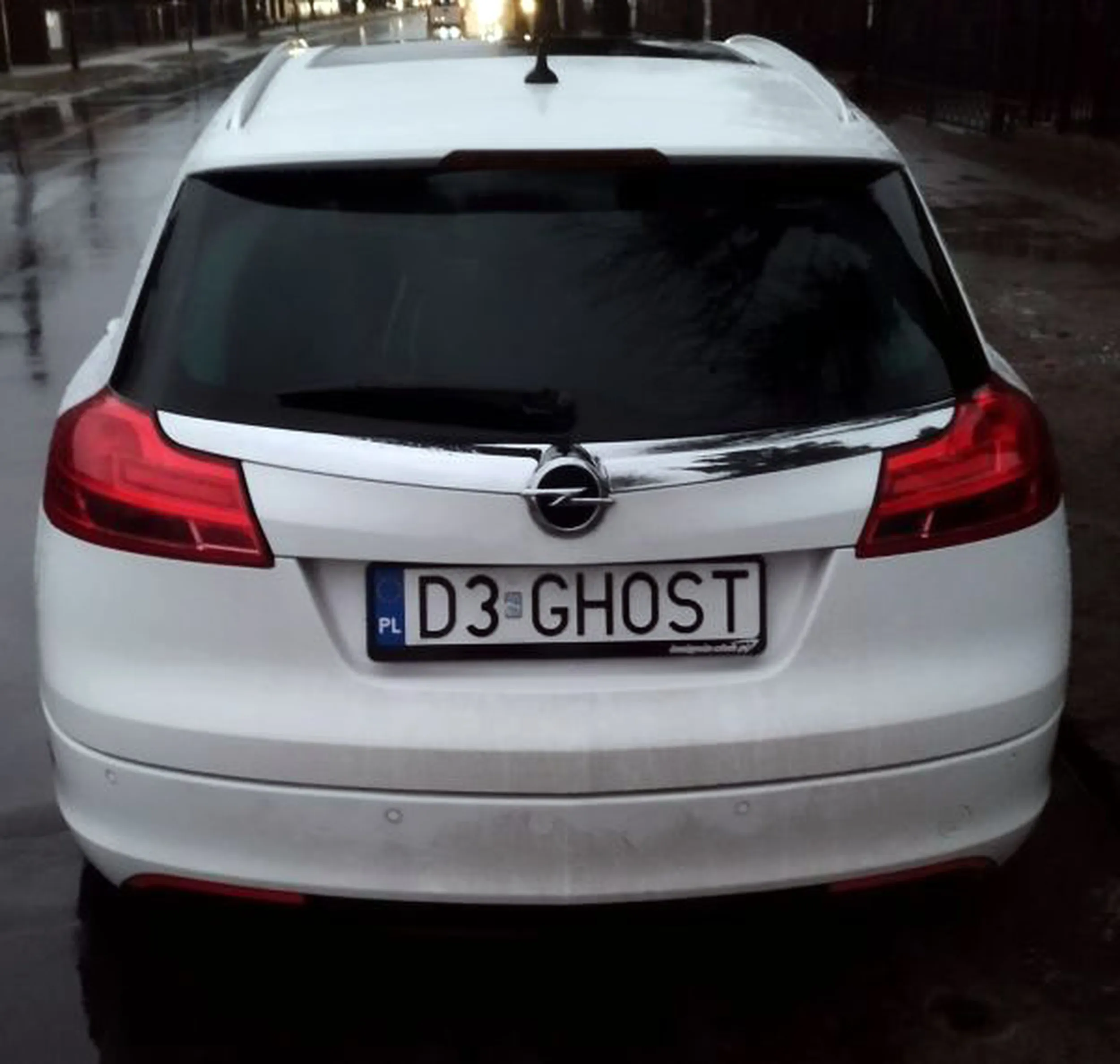 Fajny numer, blacha D3 GHOST