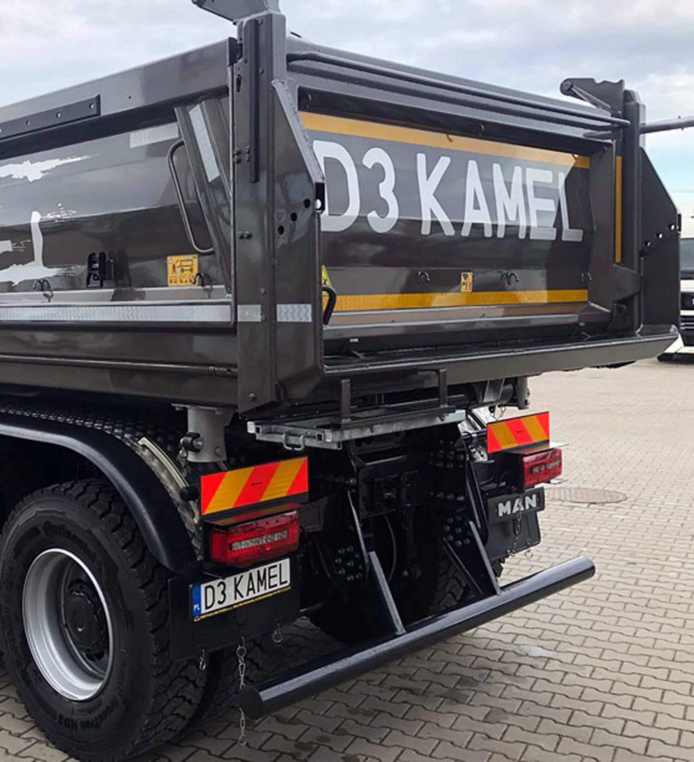 Fajny numer, blacha D3 KAMEL