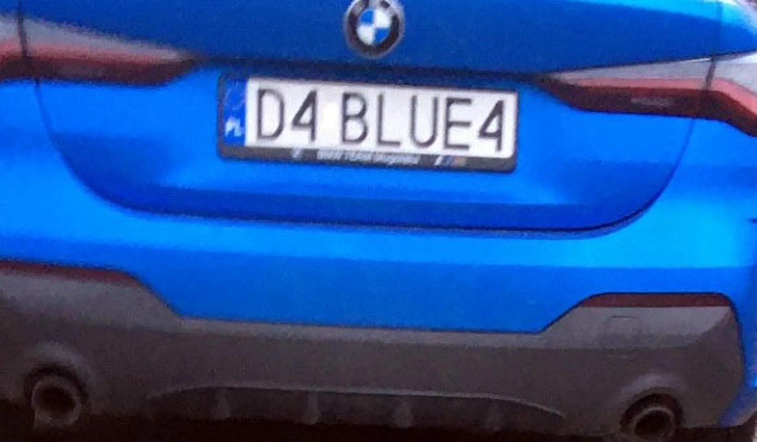 Fajny numer, blacha D4 BLUE4