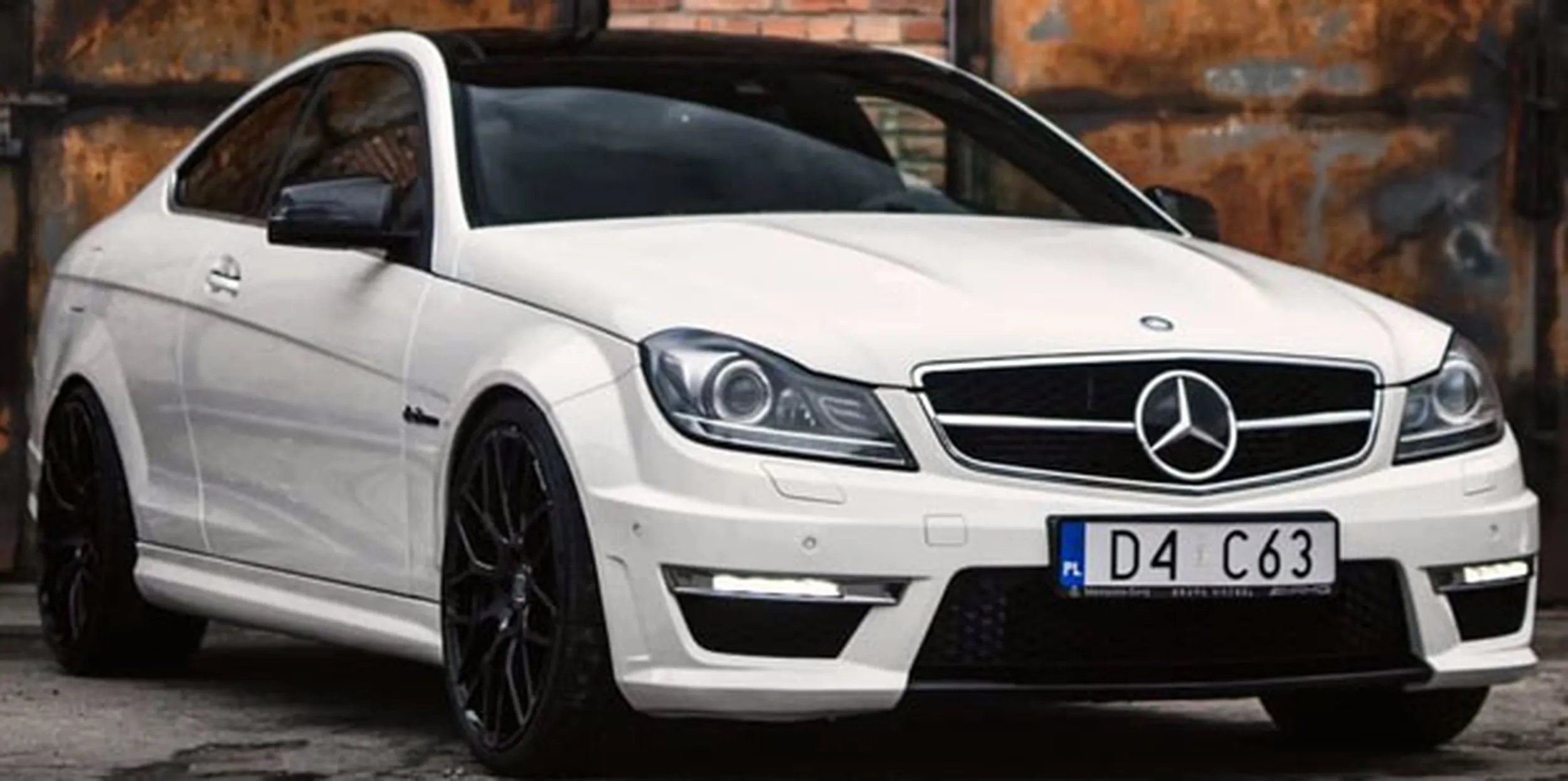 Fajny numer, blacha D4 C63