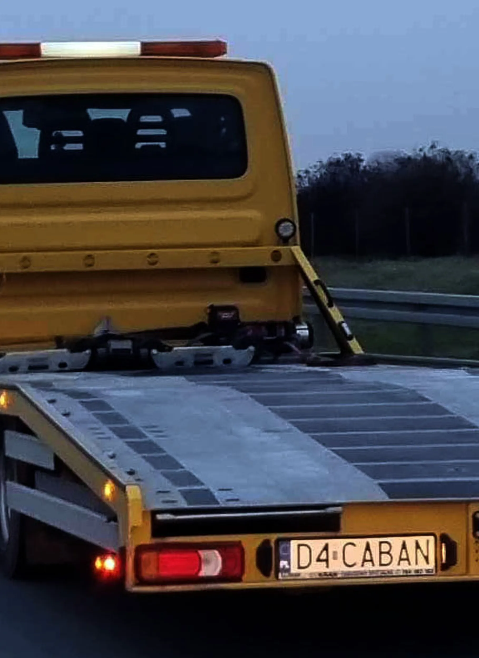 Fajny numer, blacha D4 CABAN