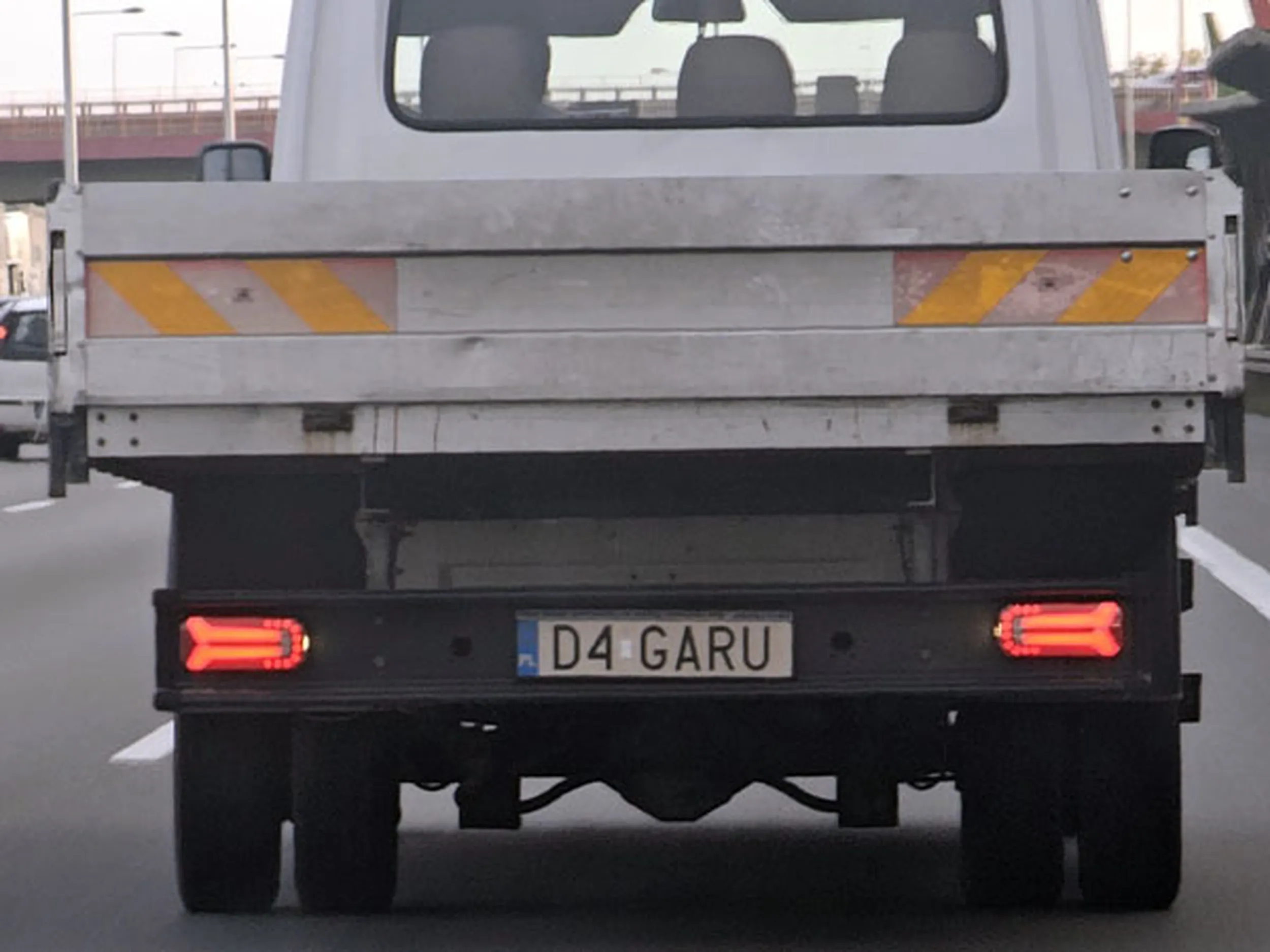 Fajny numer, blacha D4 GARU