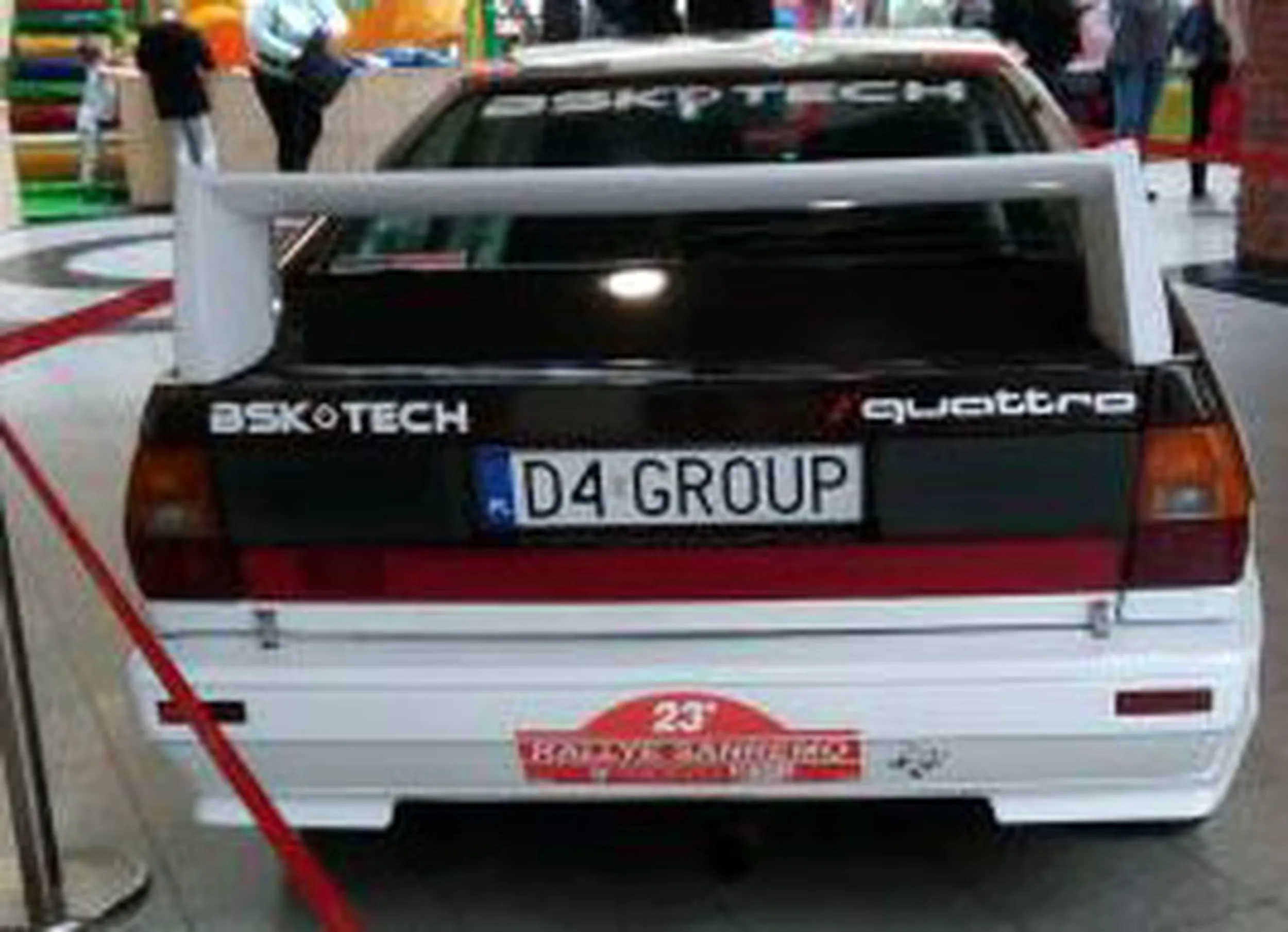 Fajny numer, blacha D4 GROUP