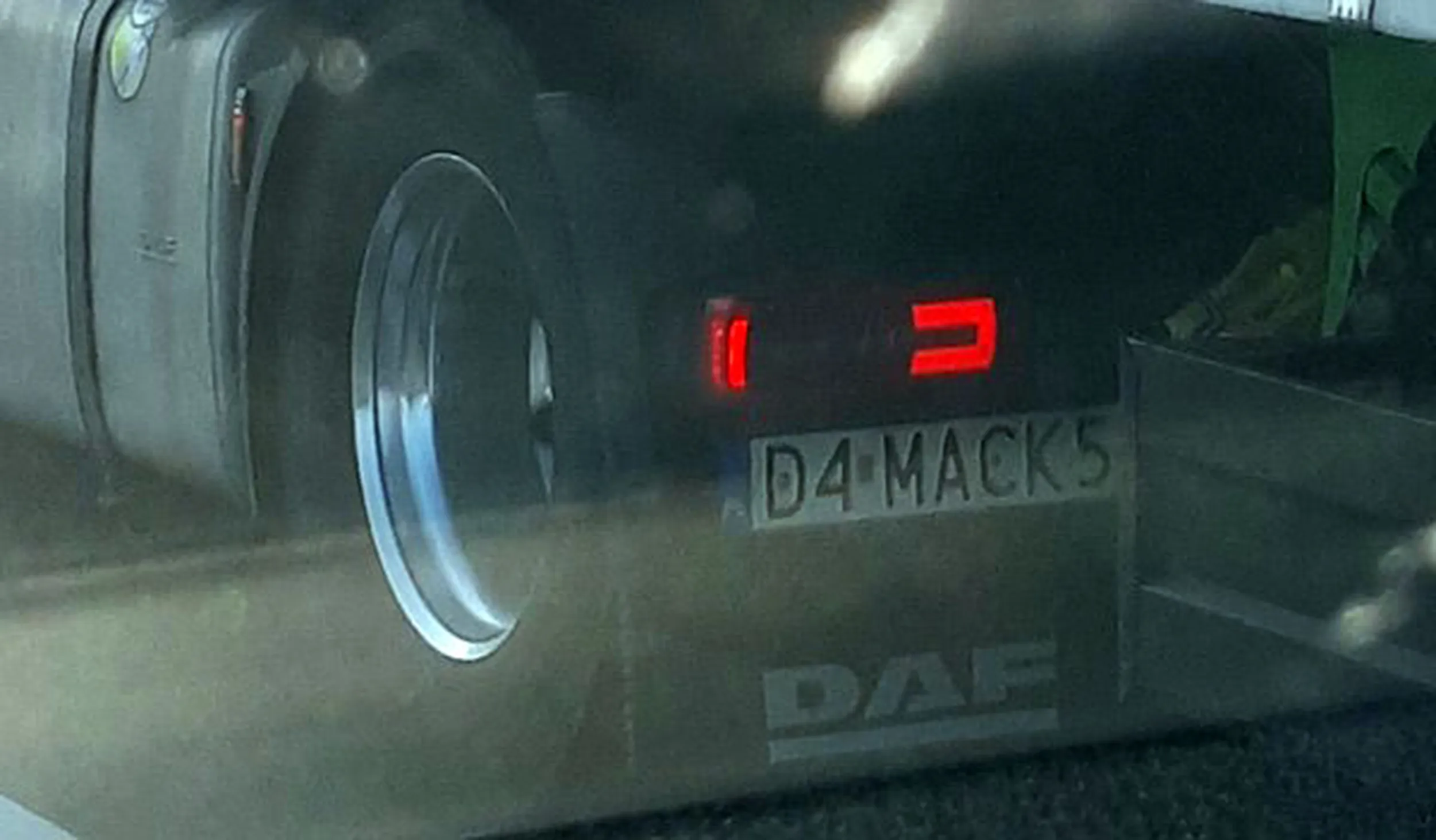 Fajny numer, blacha D4 MACK5