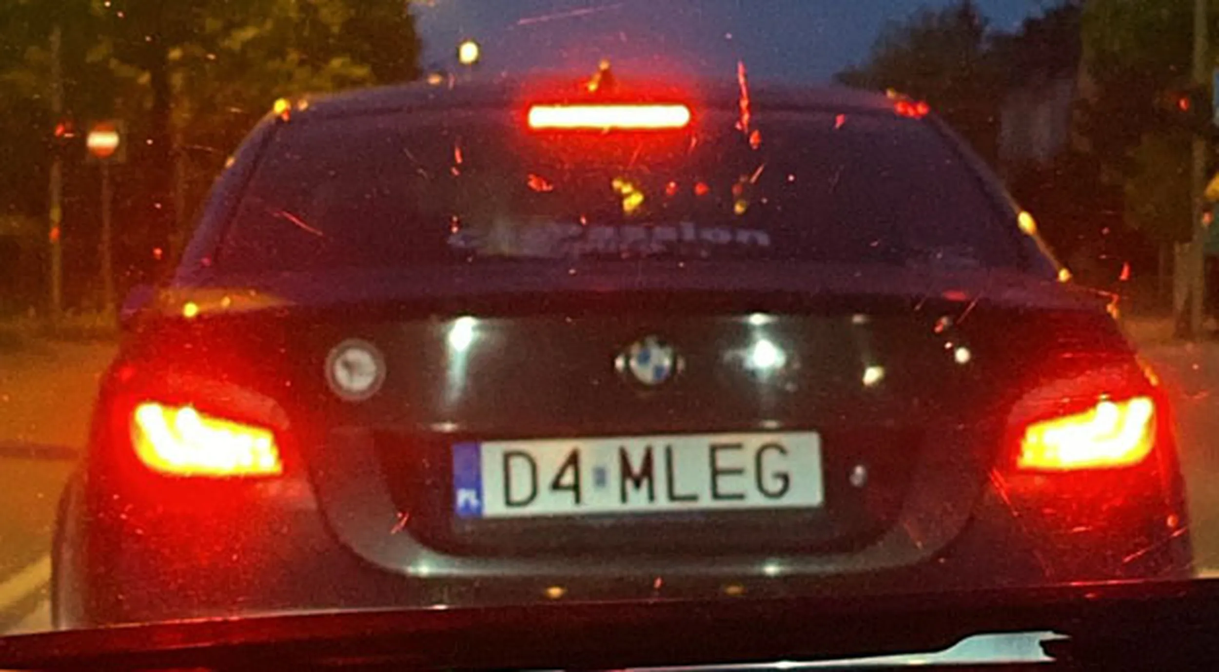 Fajny numer, blacha D4 MLEG