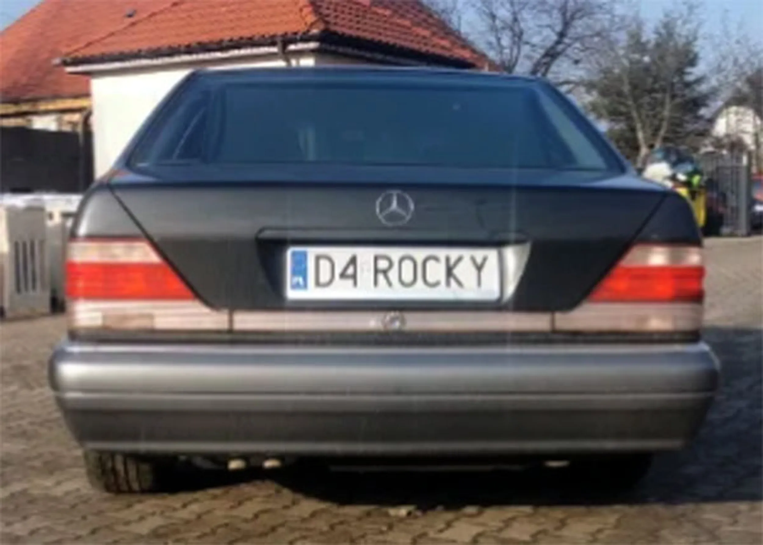 Fajny numer, blacha D4 ROCKY
