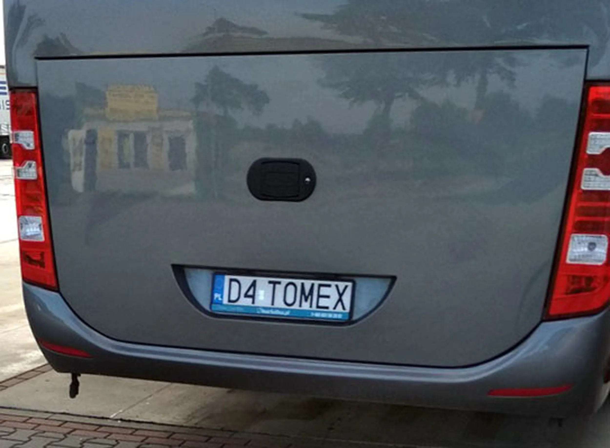 Fajny numer, blacha D4 TOMEX