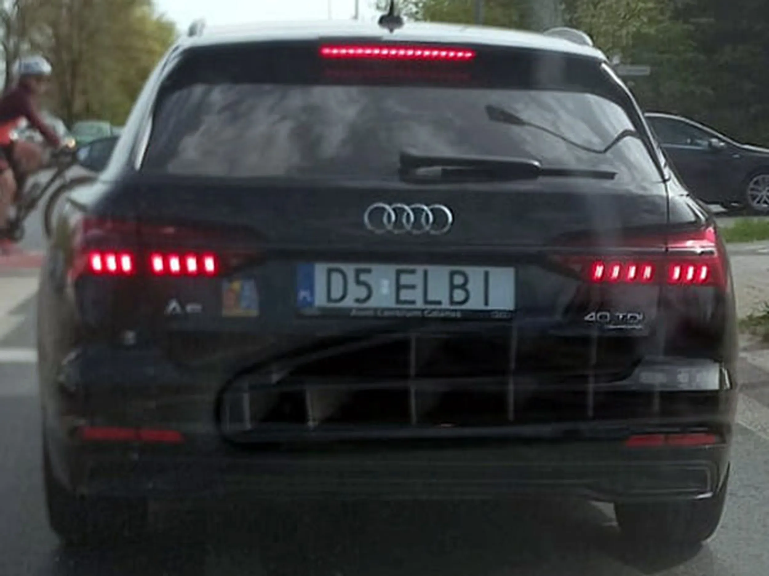 Fajny numer, blacha D5 ELBI