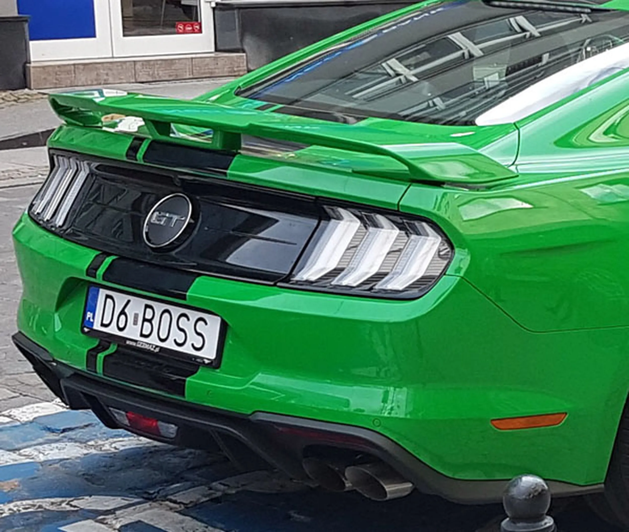 Fajny numer, blacha D6 BOSS