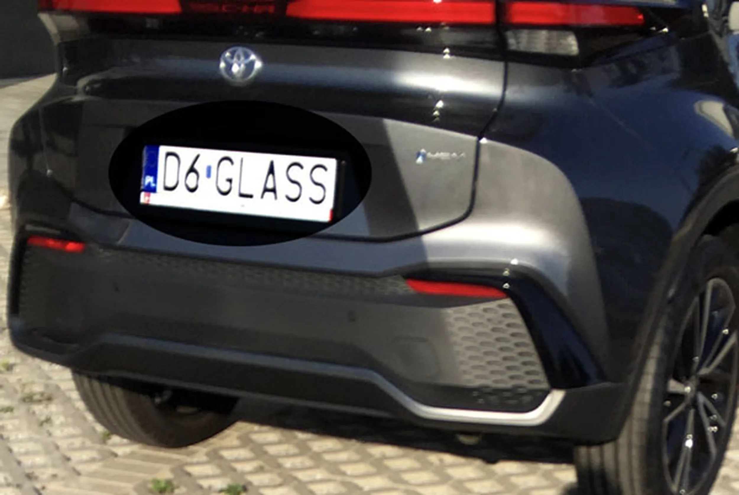 Fajny numer, blacha D6 GLASS