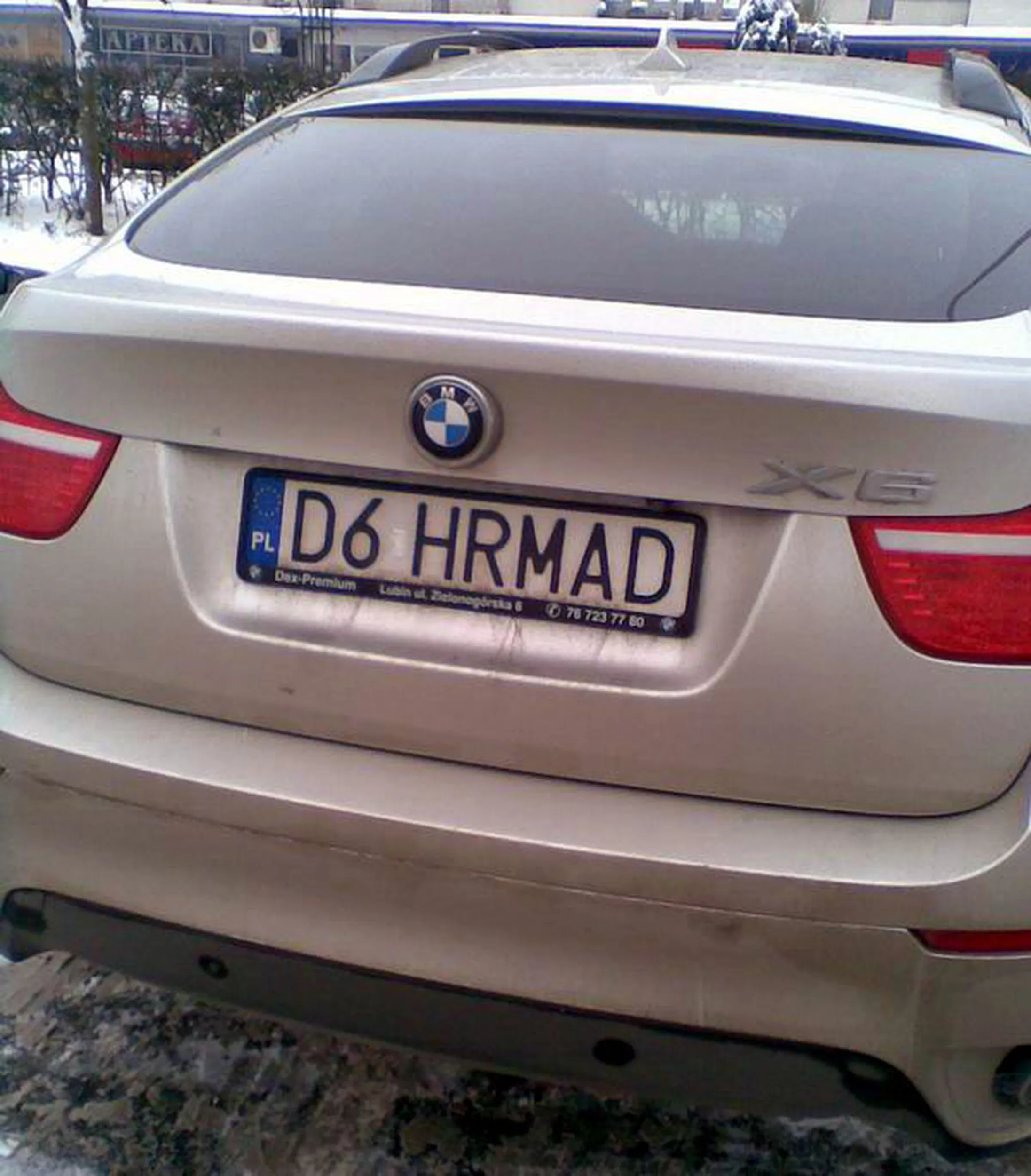 Fajny numer, blacha D6 HRMAD