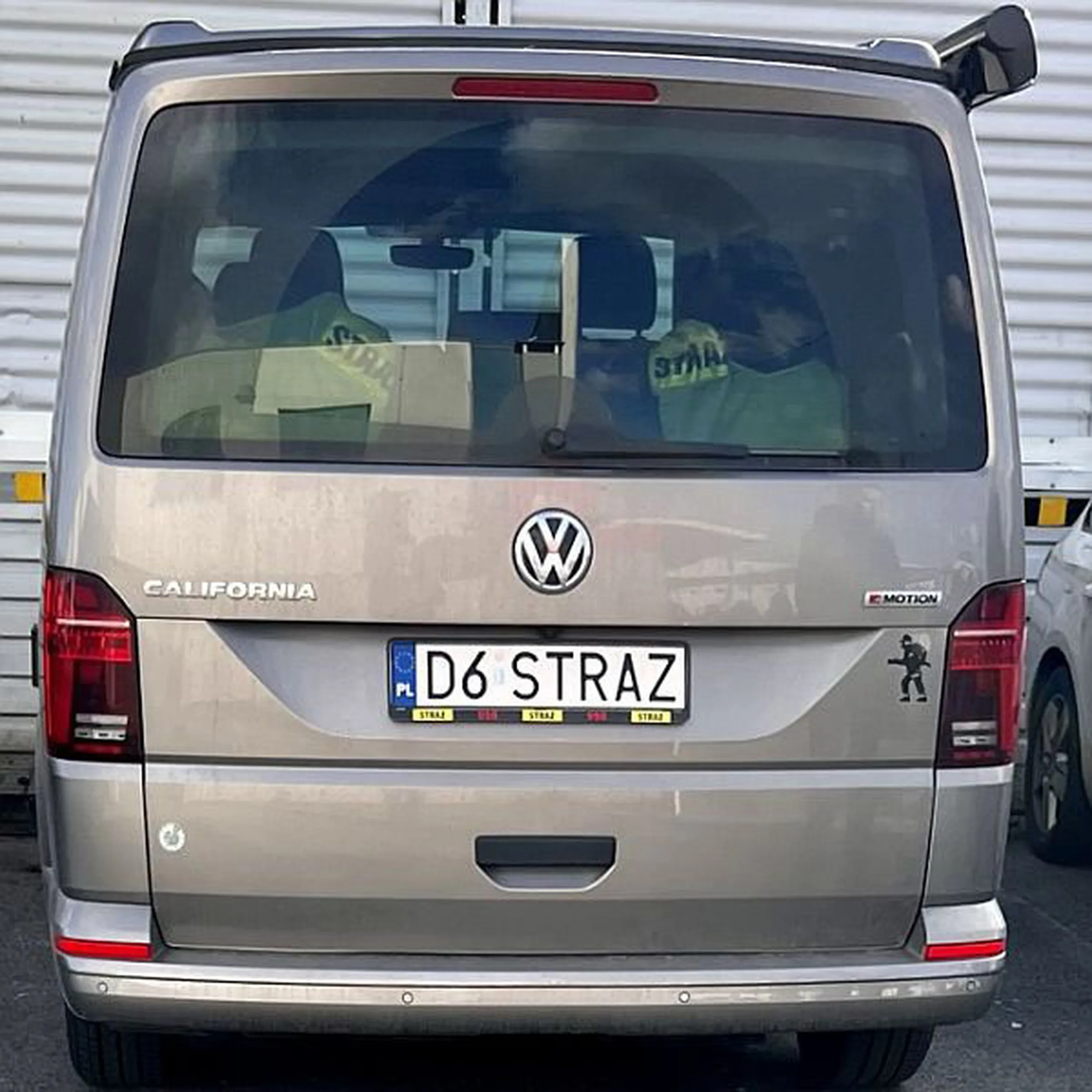 Fajny numer, blacha D6 STRAZ