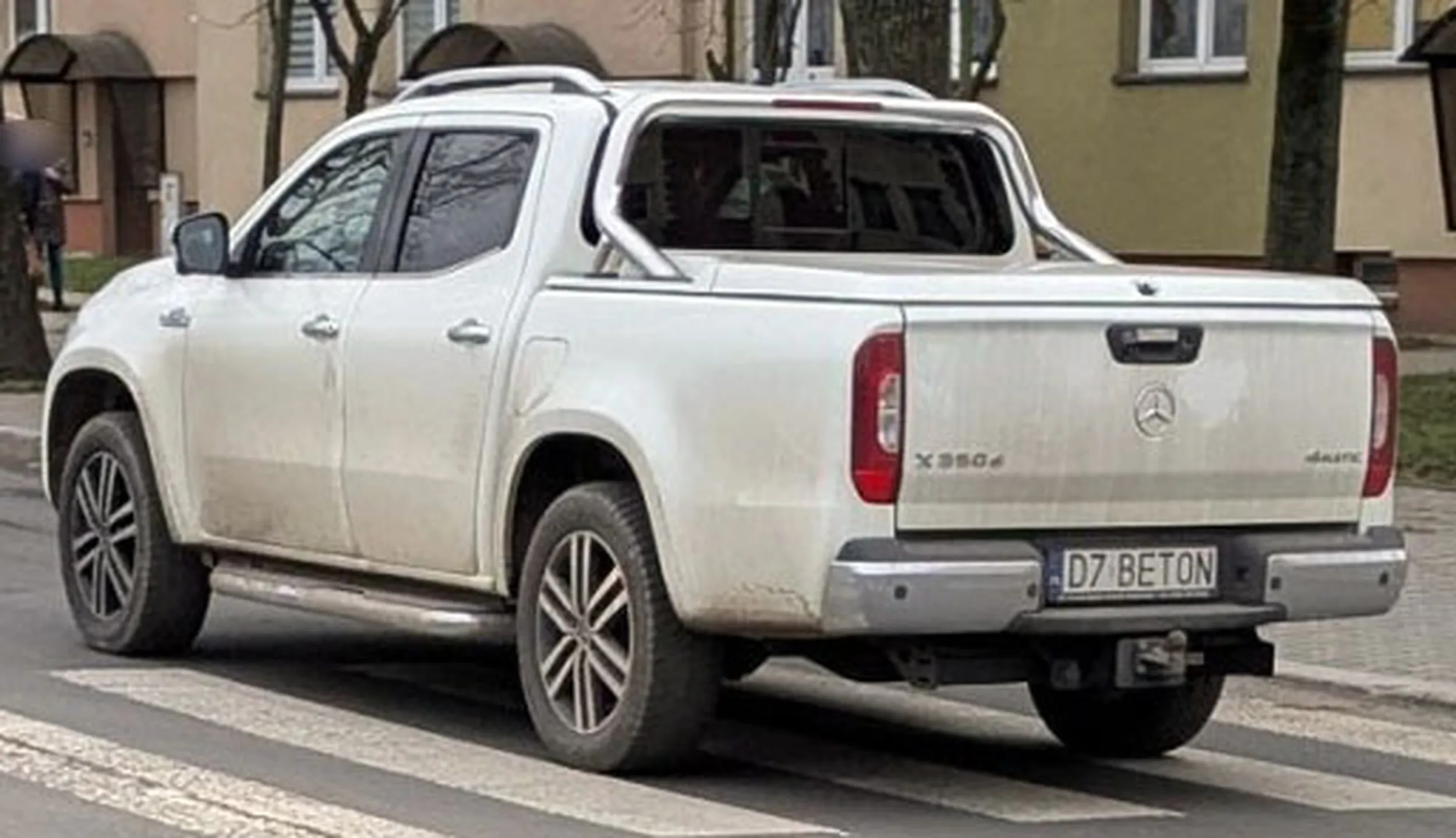 Fajny numer, blacha D7 BETON