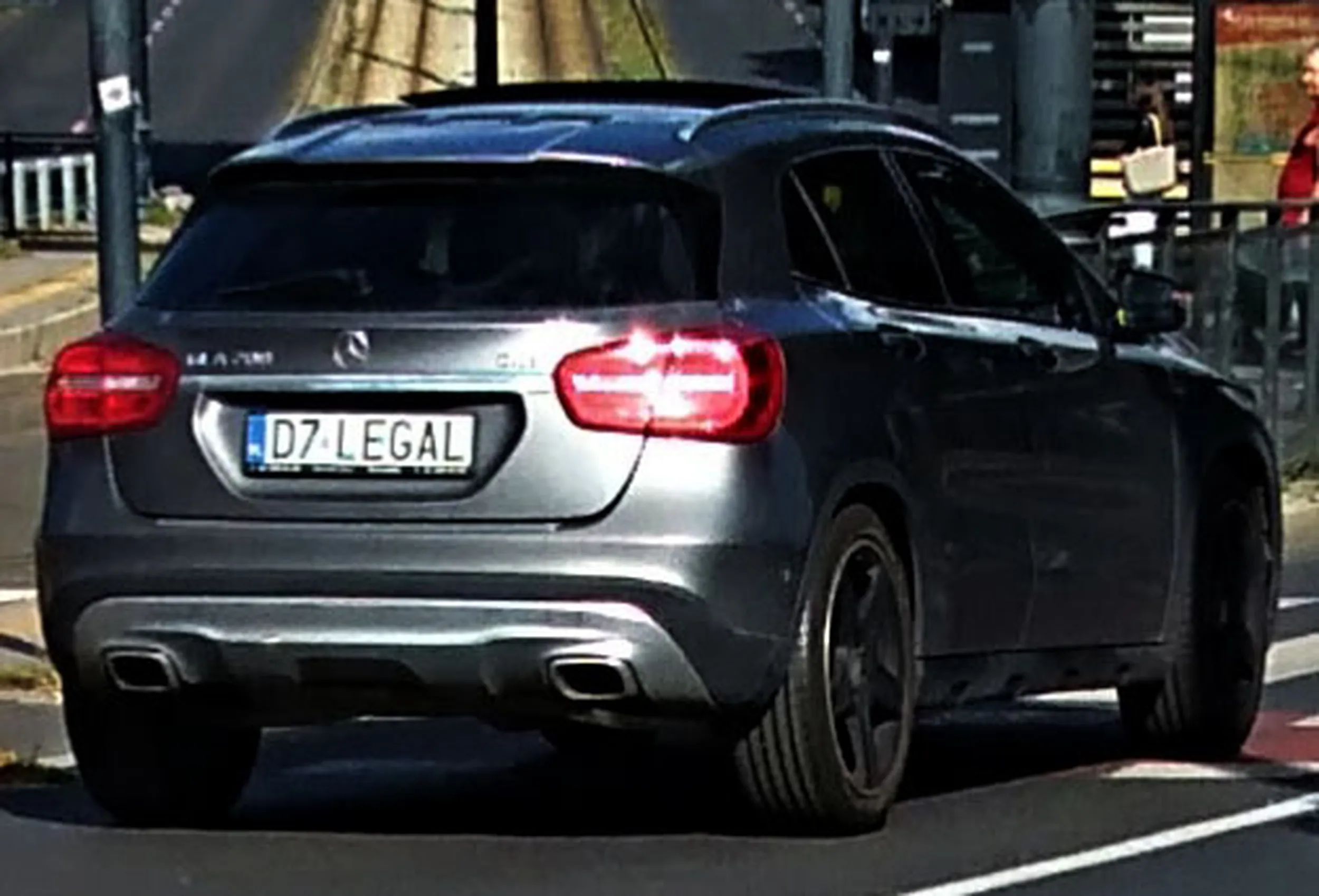 Fajny numer, blacha D7 LEGAL