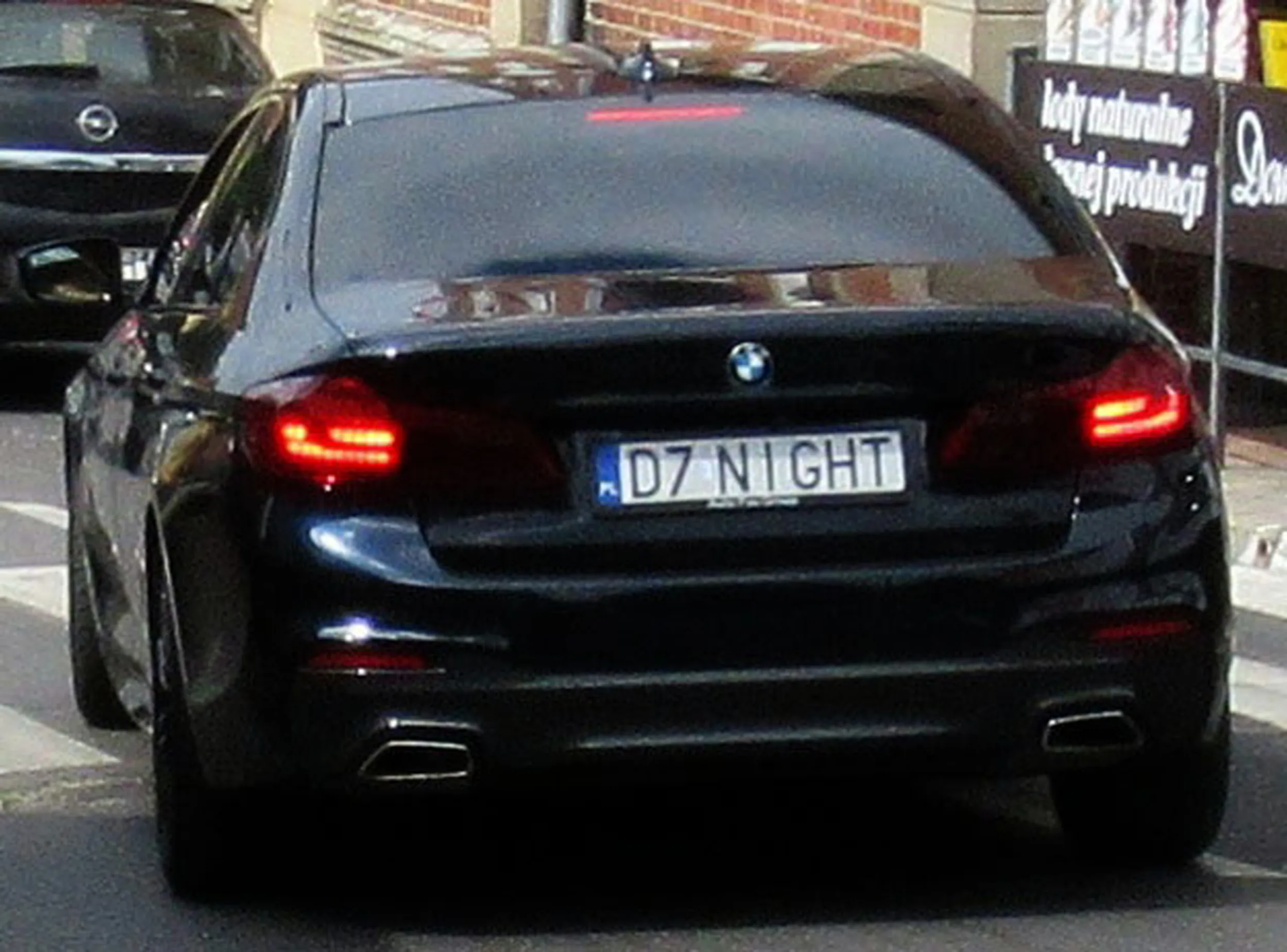 Fajny numer, blacha D7 NIGHT