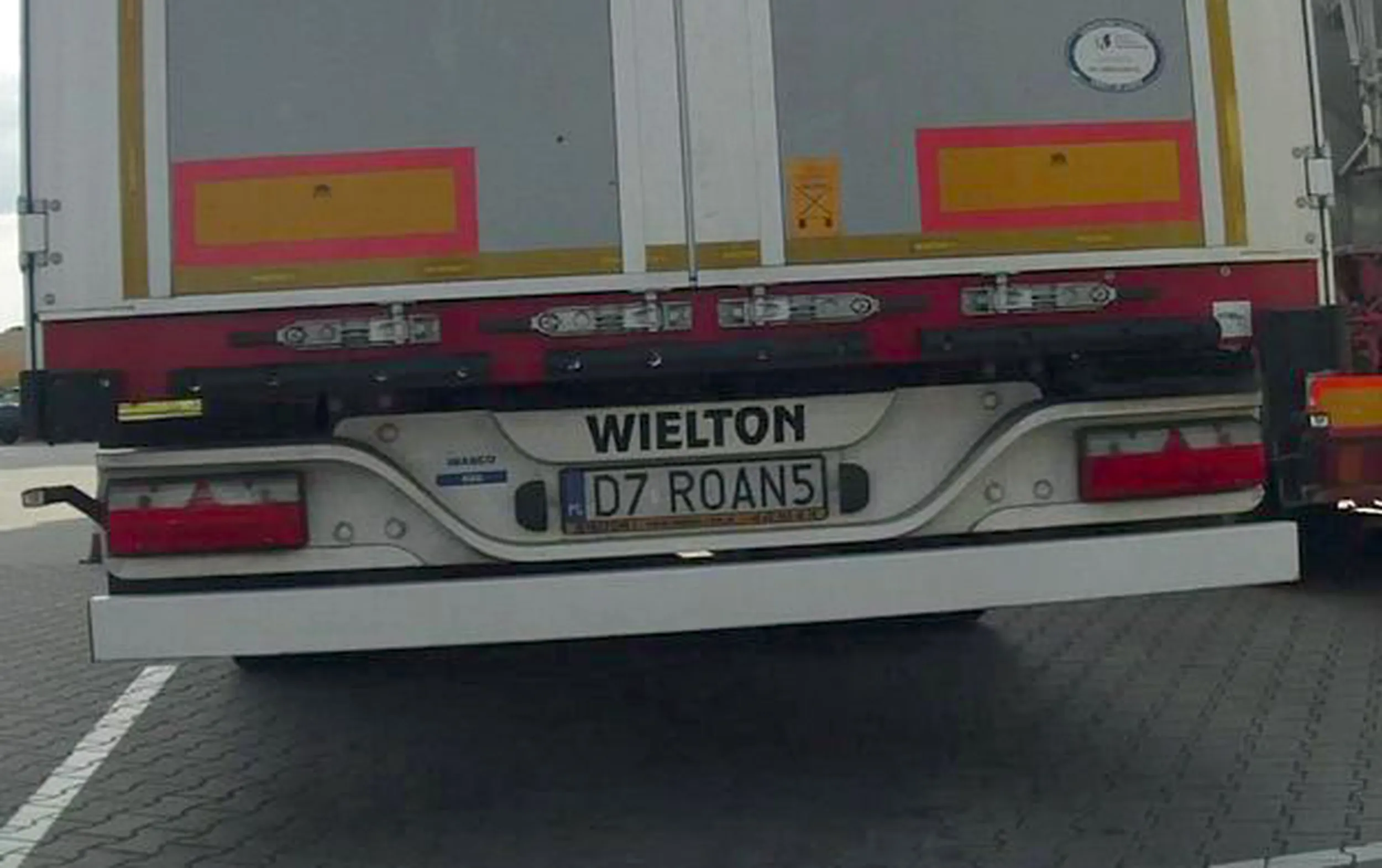 Fajny numer, blacha D7 ROAN5