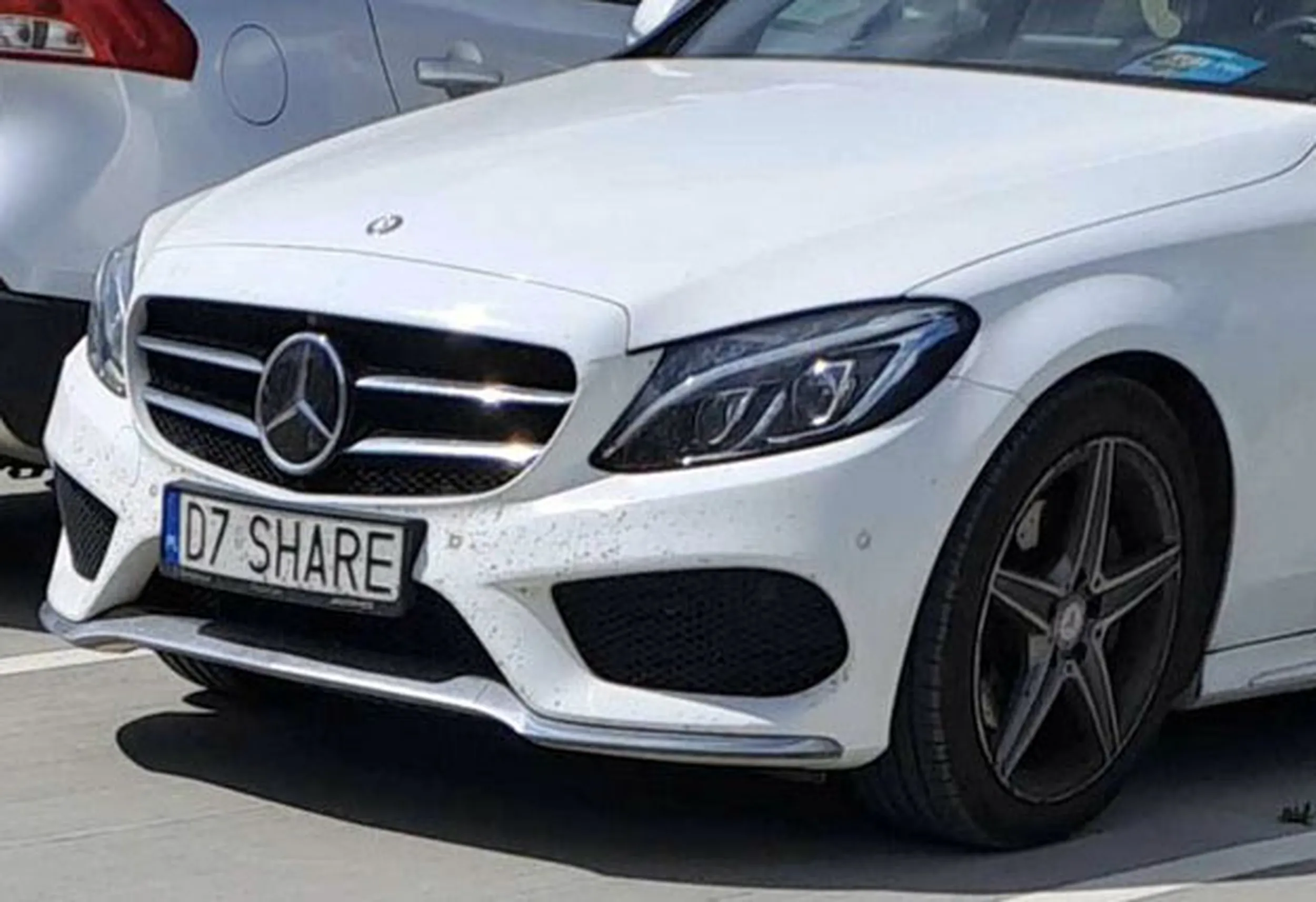 Fajny numer, blacha D7 SHARE