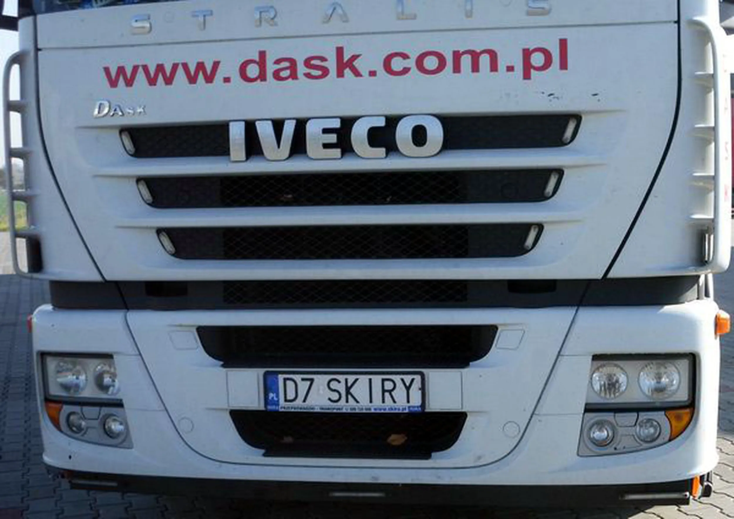 Fajny numer, blacha D7 SKIRY