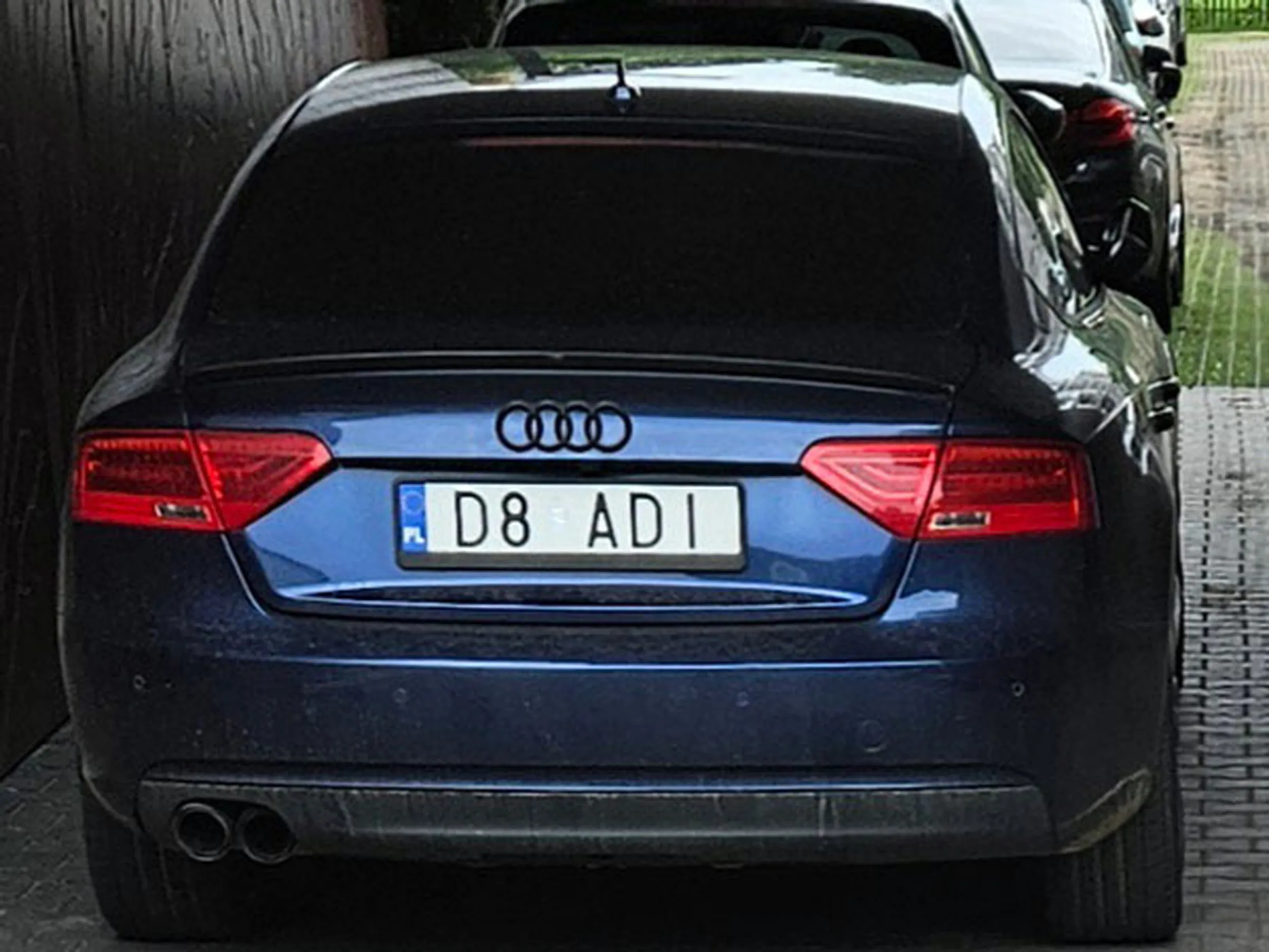 Fajny numer, blacha D8 ADI